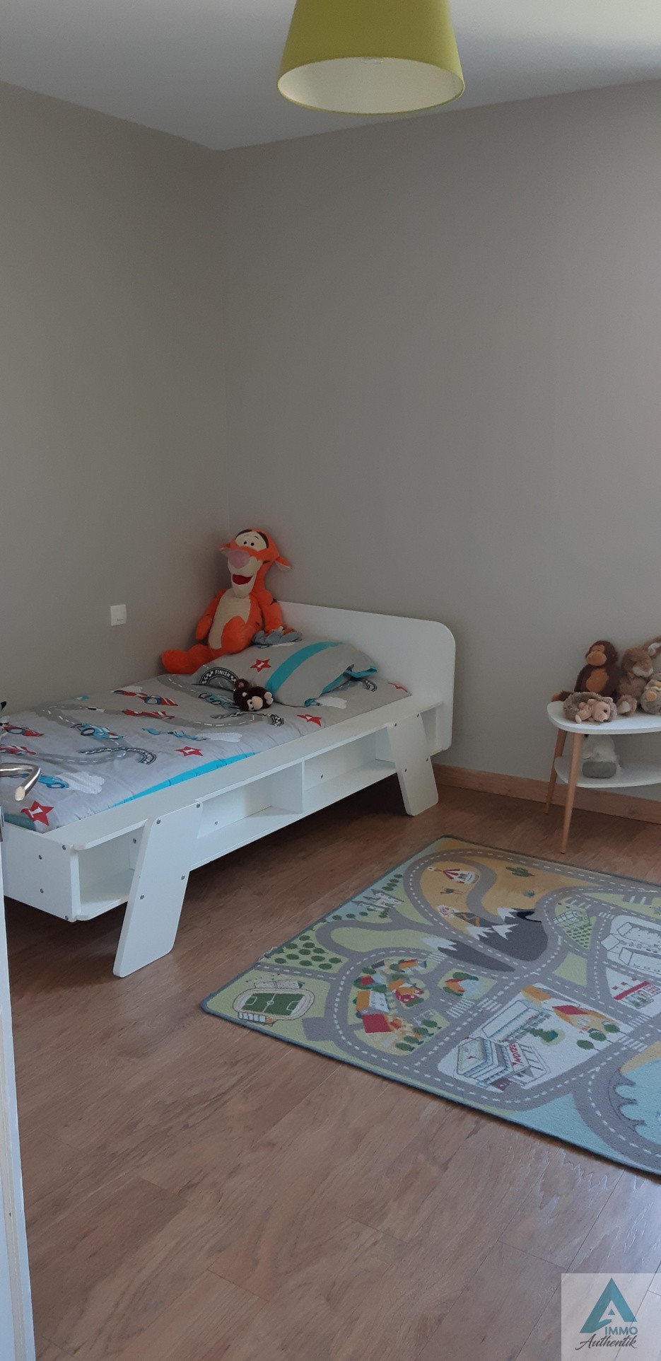 13390  AURIOL COEUR VILLAGE DUPLEX  98 m2 / 4 PIECES MEZZANINE TOIT TERRASSE  PLACE PRIVATIVE — photo 13