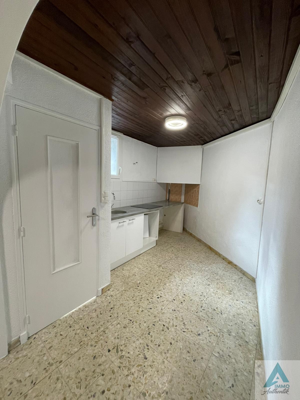 13390 AURIOL  APPARTEMENT 2 /3 PIECES EN R+1 SURPERFICIE  50.18M2 — photo 4