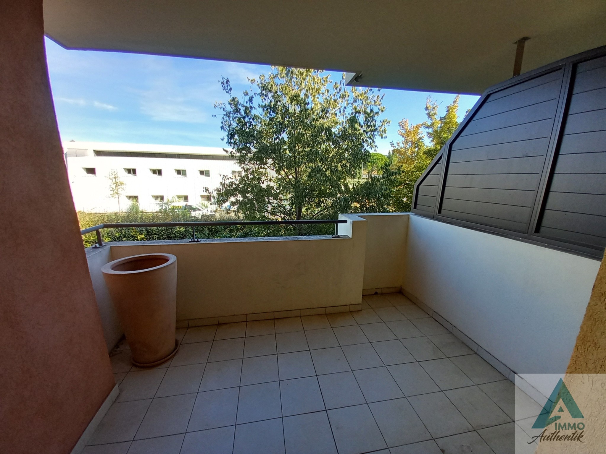 13112 LA DESTROUSSE APPARTEMENT 3PIECES STATIONNEMENT — photo 3