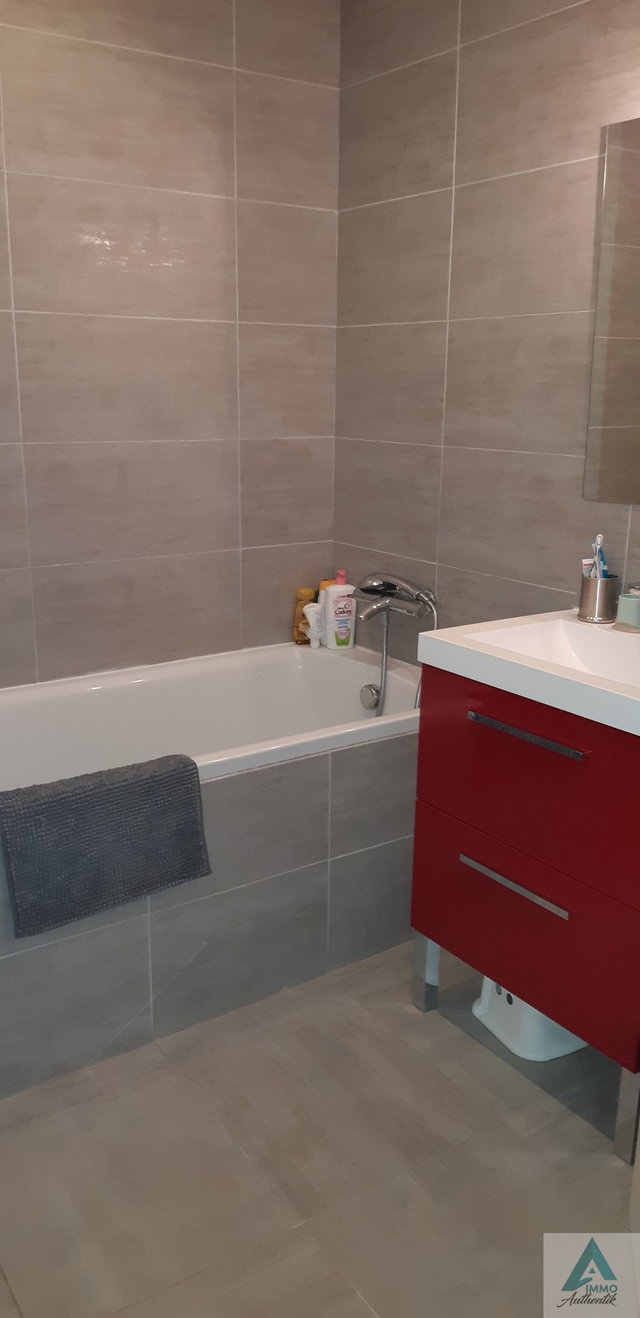 13390  AURIOL COEUR VILLAGE DUPLEX  98 m2 / 4 PIECES MEZZANINE TOIT TERRASSE  PLACE PRIVATIVE — photo 17
