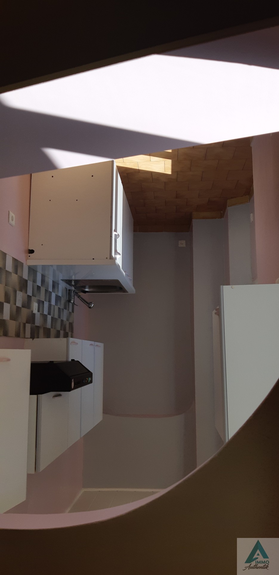 13360 ROQUEVAIRE - APPARTEMENT 3 PIECES 52.82m2 — photo 4