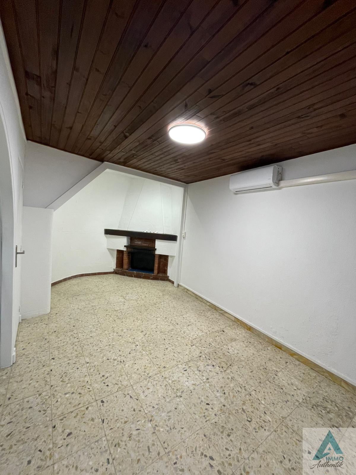 13390 AURIOL  APPARTEMENT 2 /3 PIECES EN R+1 SURPERFICIE  50.18M2 — photo 3