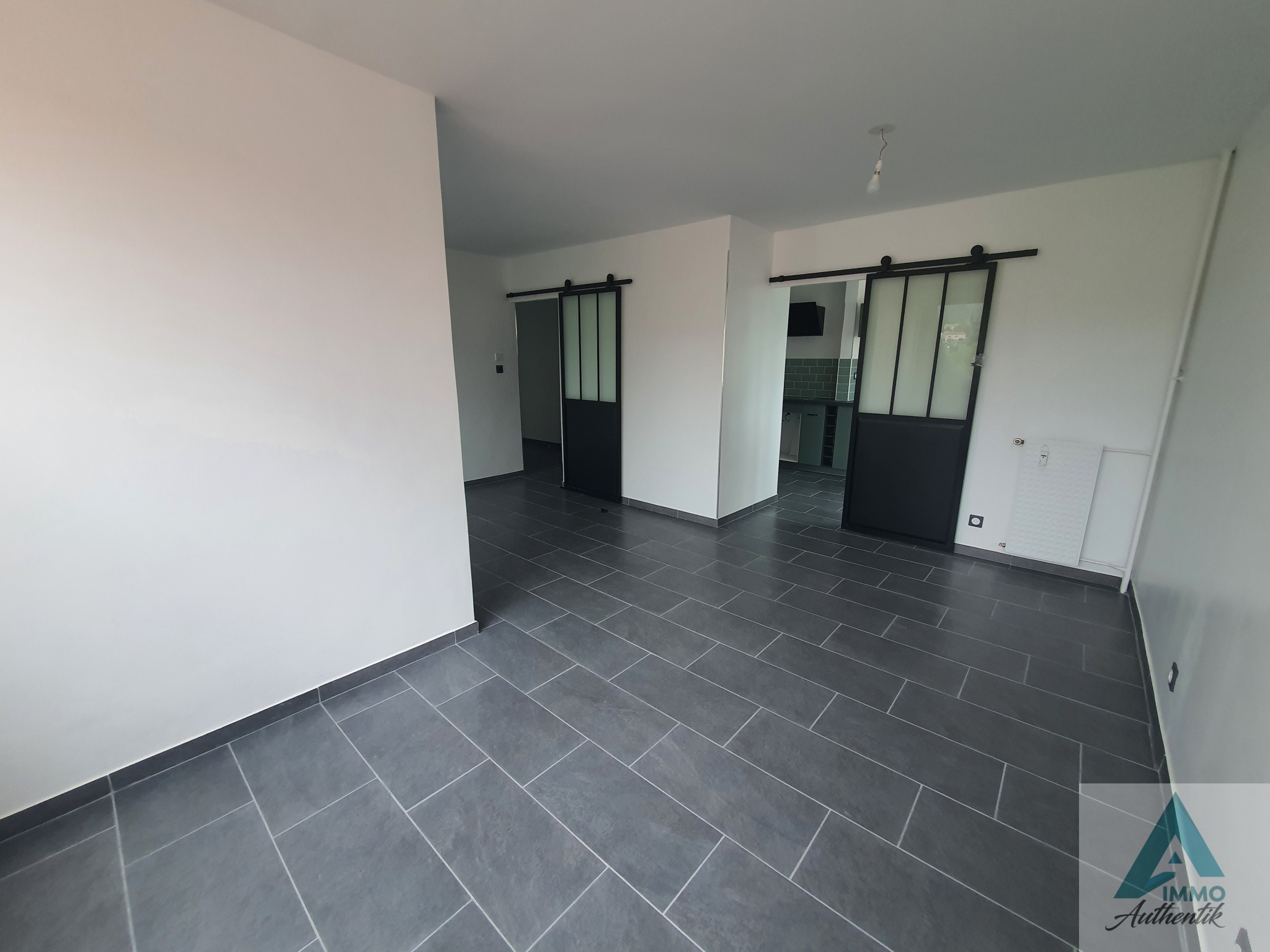 13400 AUBAGNE APPARTEMENT TYPE 4 84.84 M2  RESIDENCE LA MALOUNIERE — photo 6