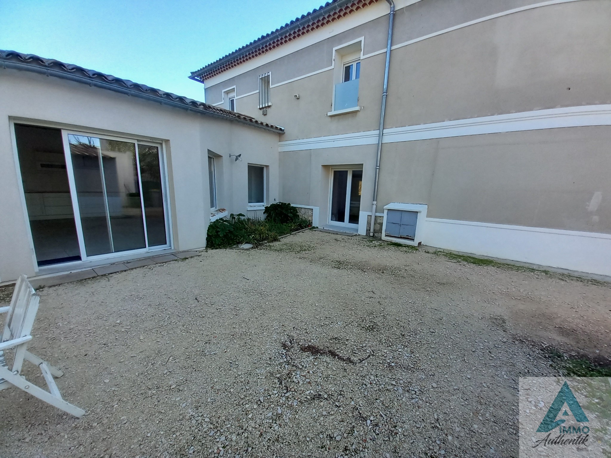 13720 GEMENOS   APPARTEMENT 5 PIECES 145M2 TERRASSES JARDIN LOCAL — photo 13