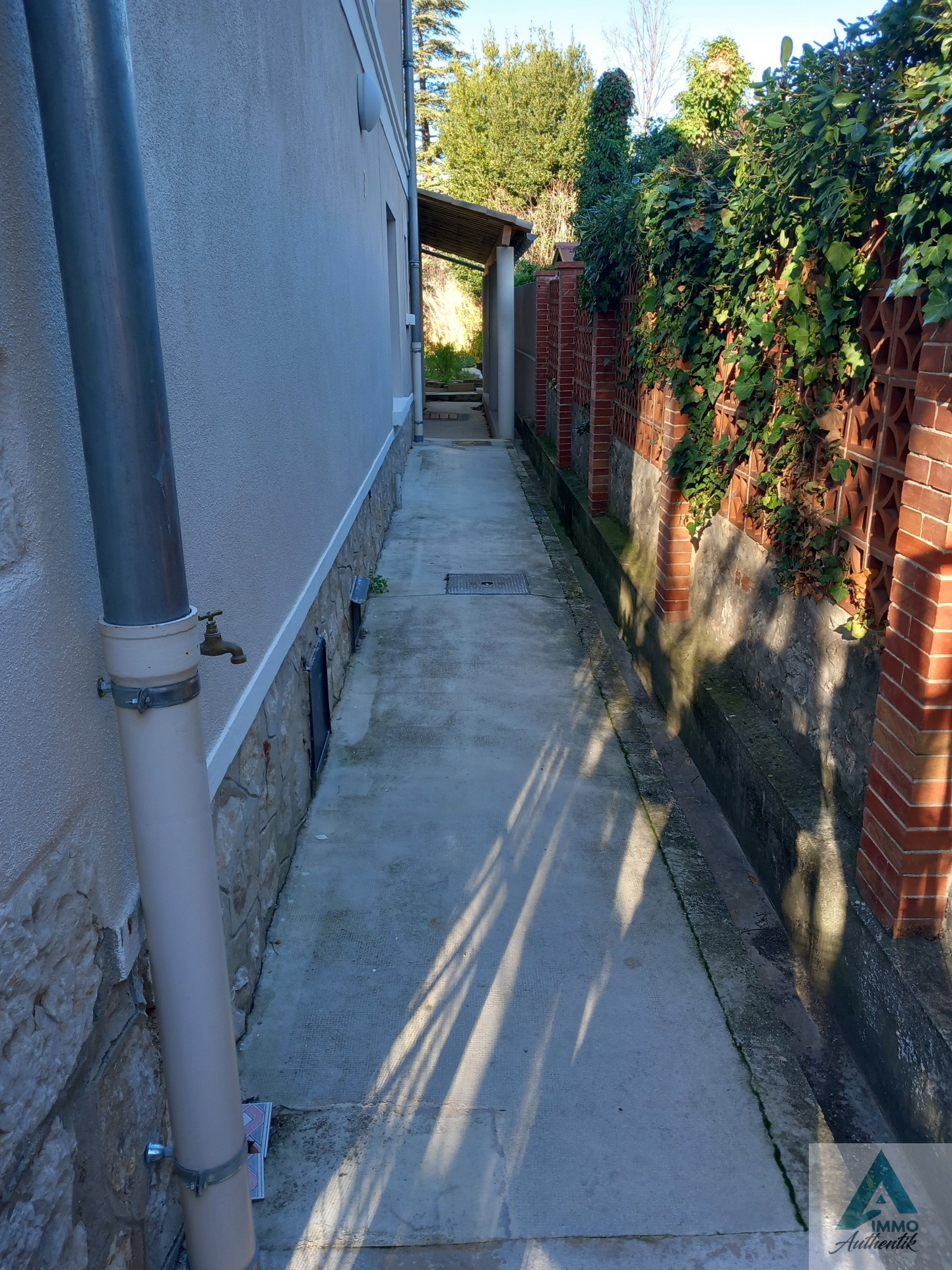 13720 GEMENOS   APPARTEMENT 5 PIECES 145M2 TERRASSES JARDIN LOCAL — photo 6