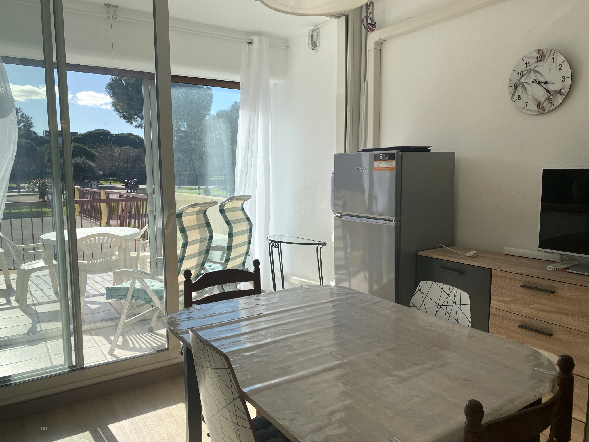 T1 avec terrasse — photo 2