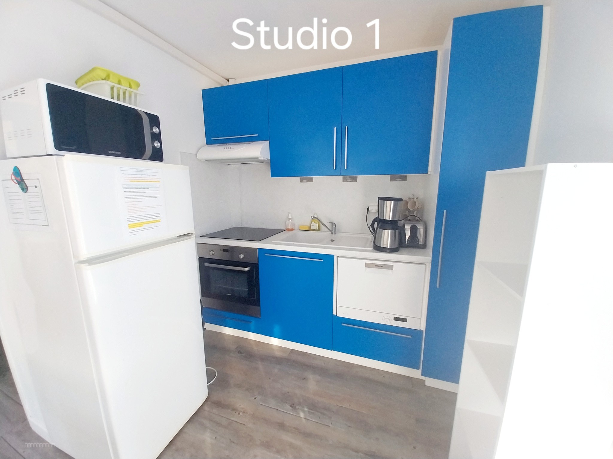 2 studios RDC — photo 2