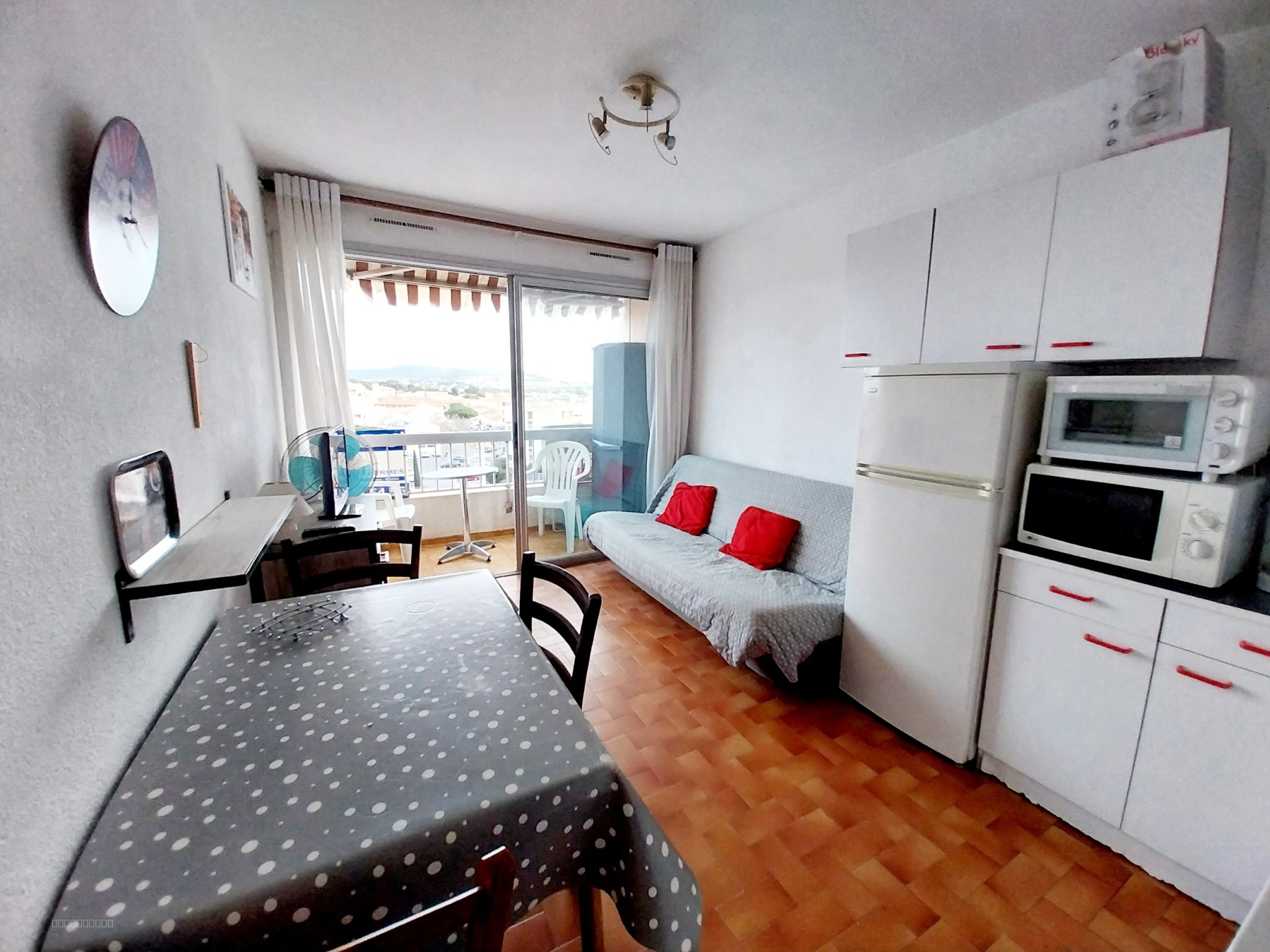 Appartement T1 vue dégagée — photo 2