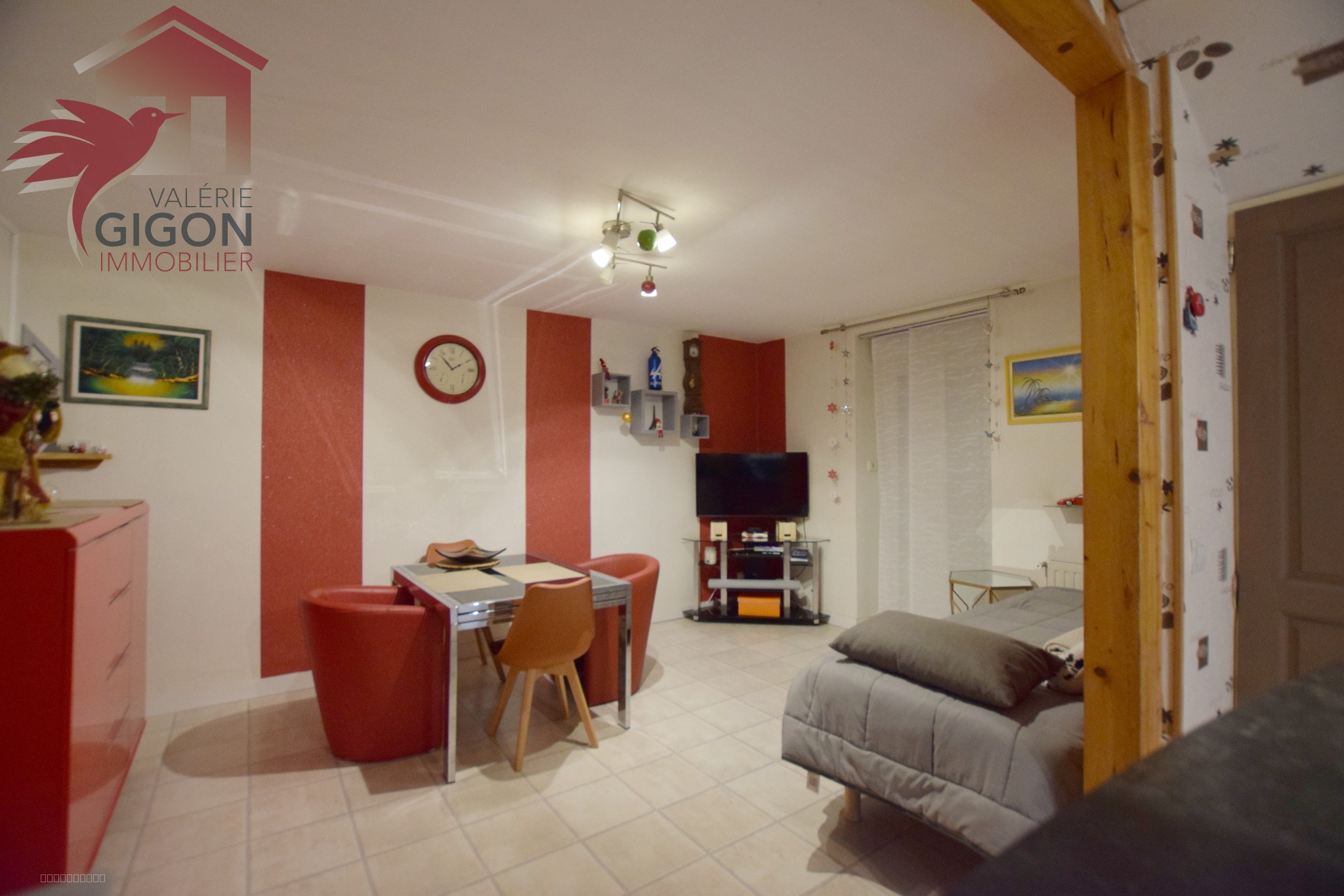 CHARMANTE MAISON de VILLE LUMINEUSE et FONCTIONNELLE donnant sur terrasse abritée et jardin.... — photo 2
