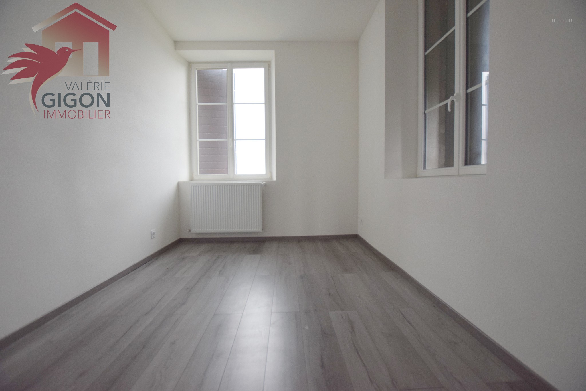 Vivre dans une demeure chargée d’histoire offre un cadre de vie exceptionnel, pour ce SUPERBE APPARTEMENT F4 s — photo 3