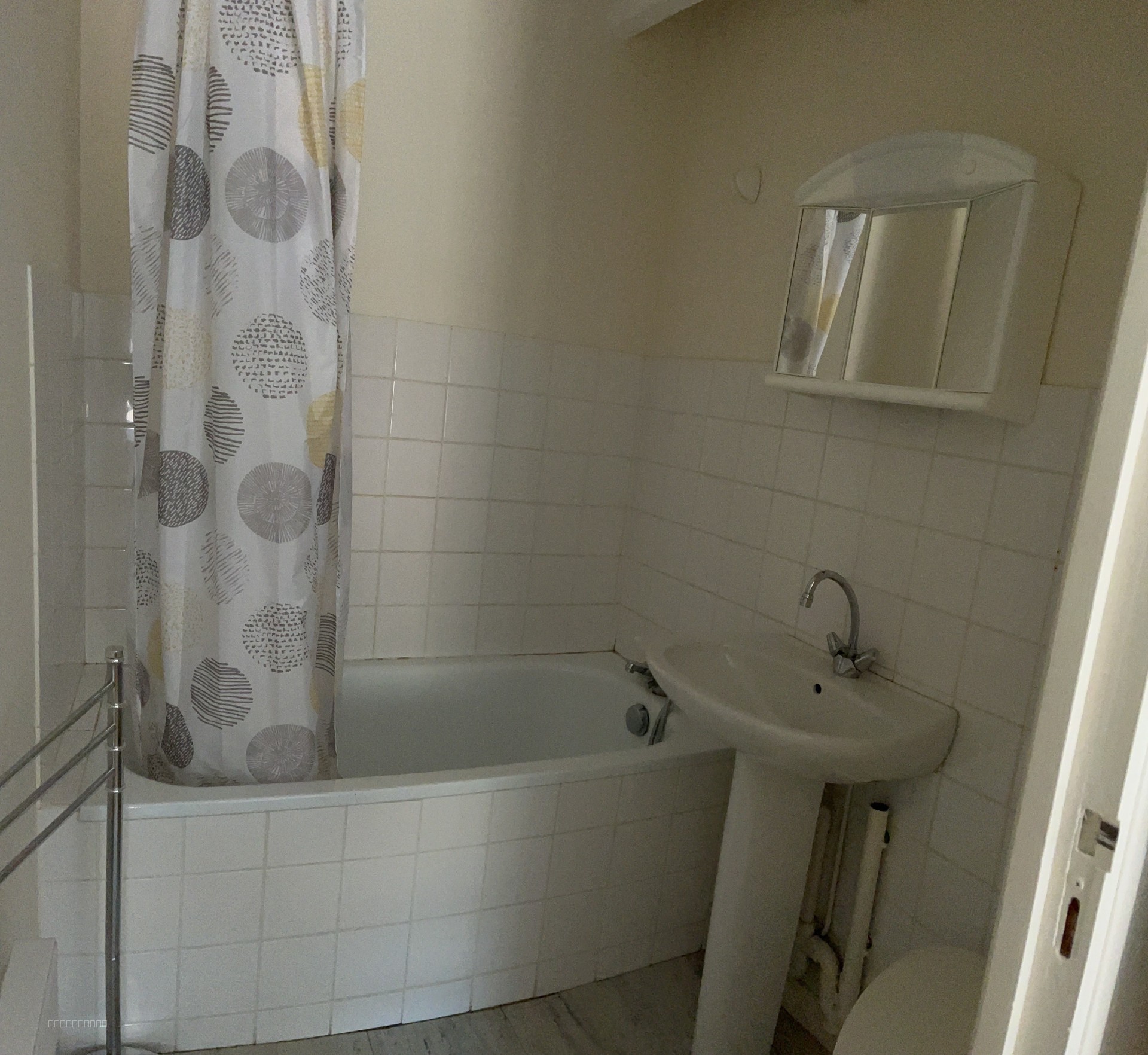 appartement Le cheylard — photo 10