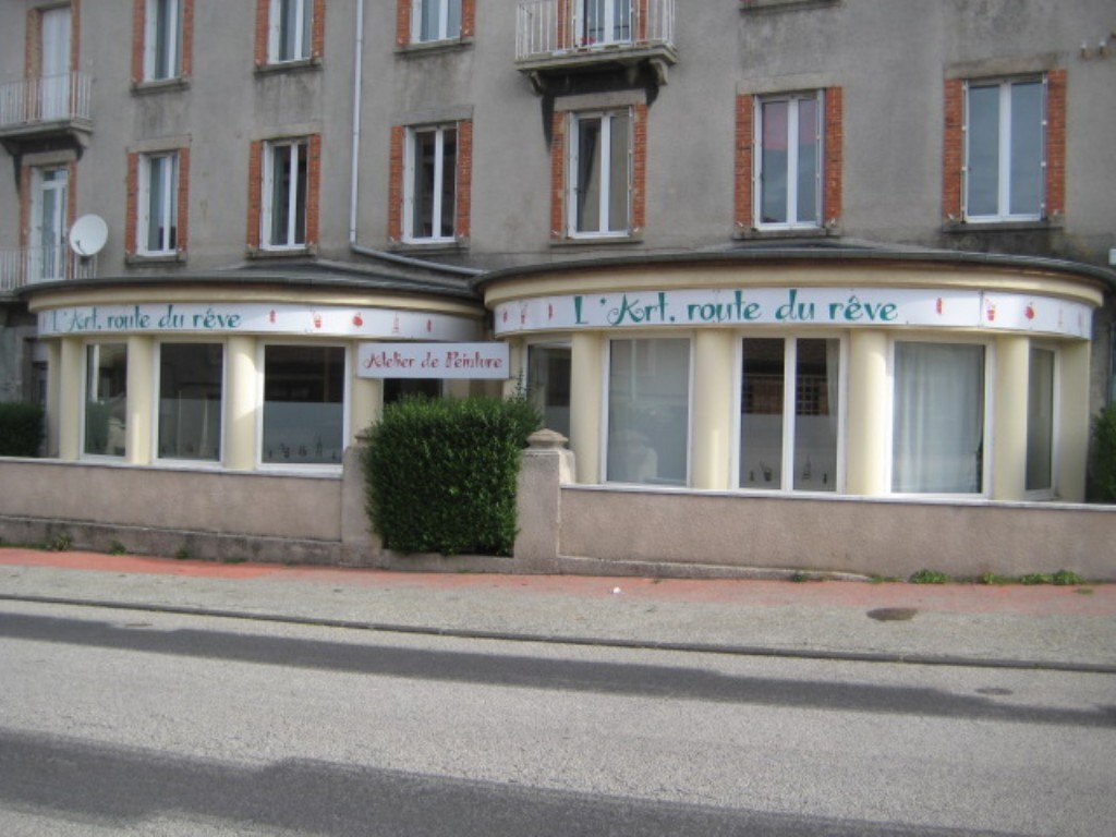 local_commercial St agreve — photo 8
