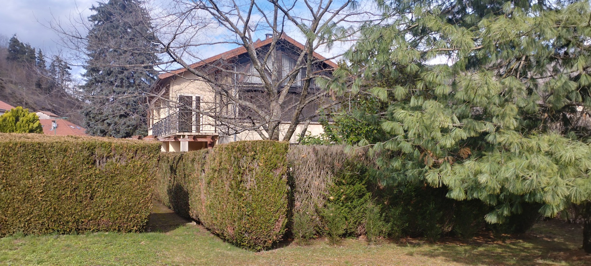 Villa sur terrain de 1300 m2 + autre terrain en partie constructible de 1300 m2 — photo 17