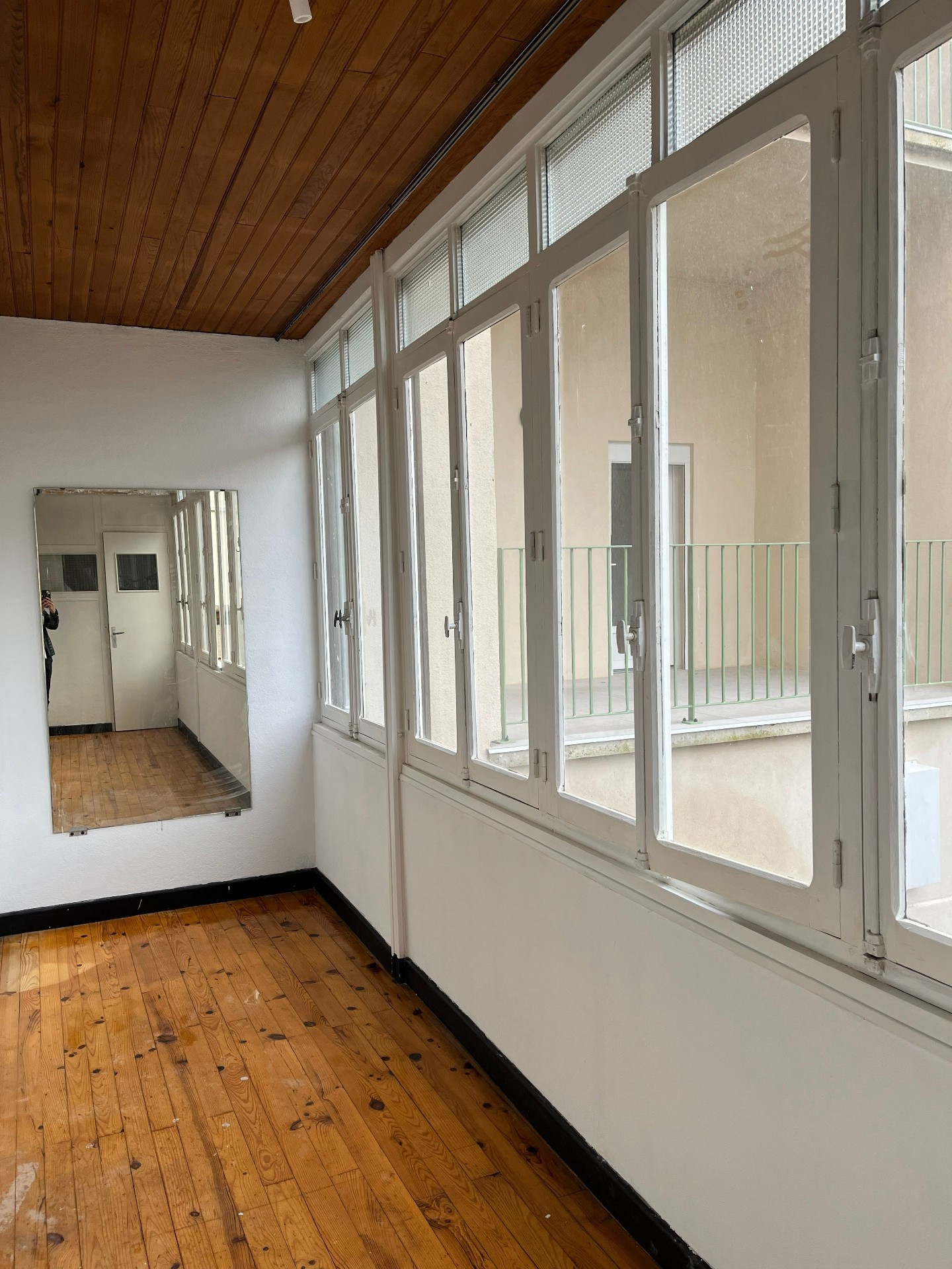 appartement Le cheylard — photo 14