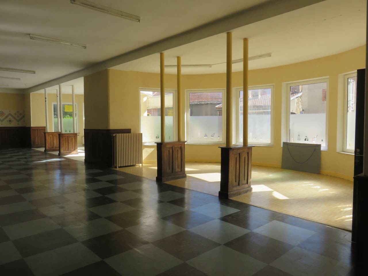 local_commercial St agreve — photo 5