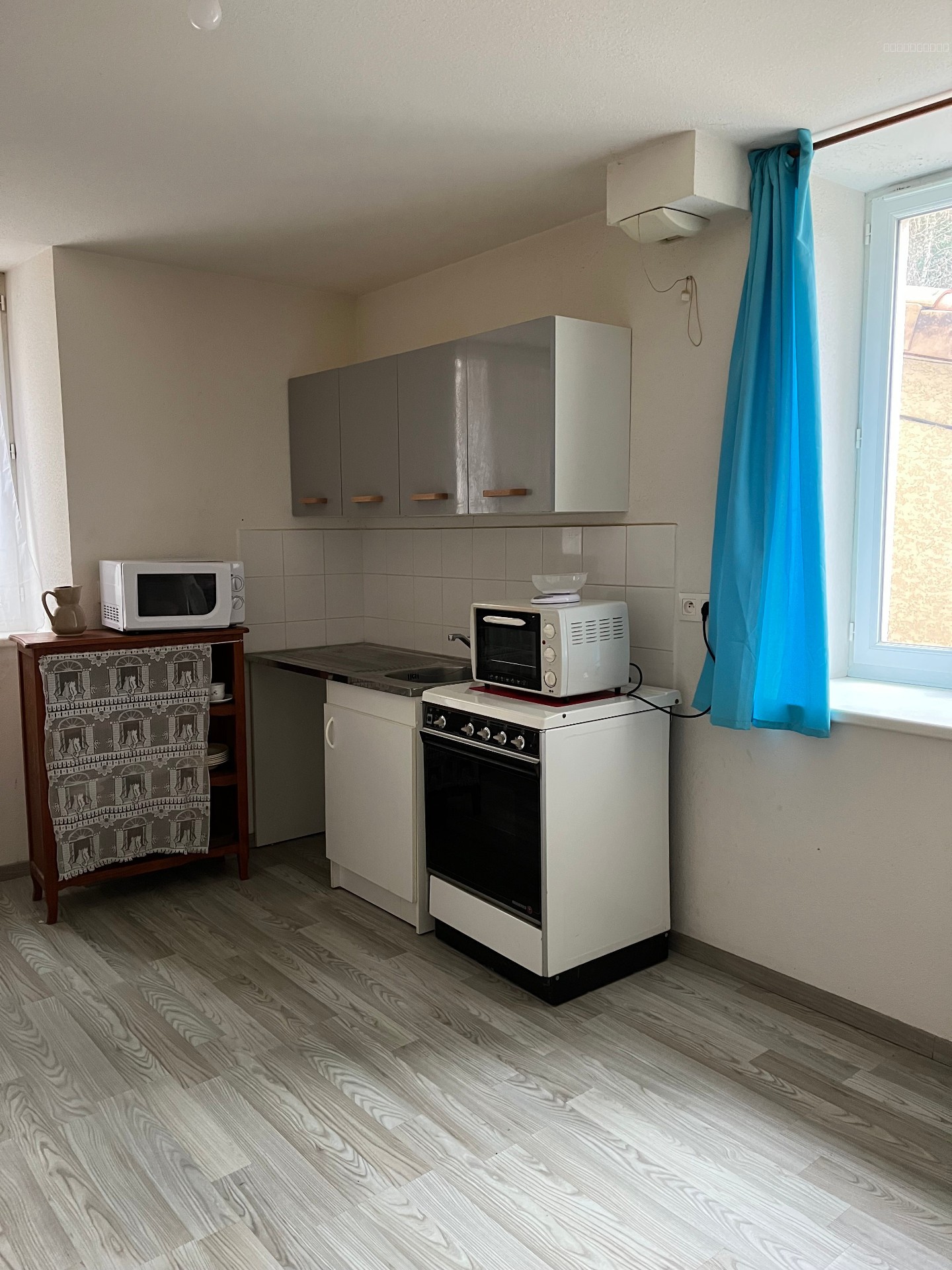 appartement Le cheylard — photo 3