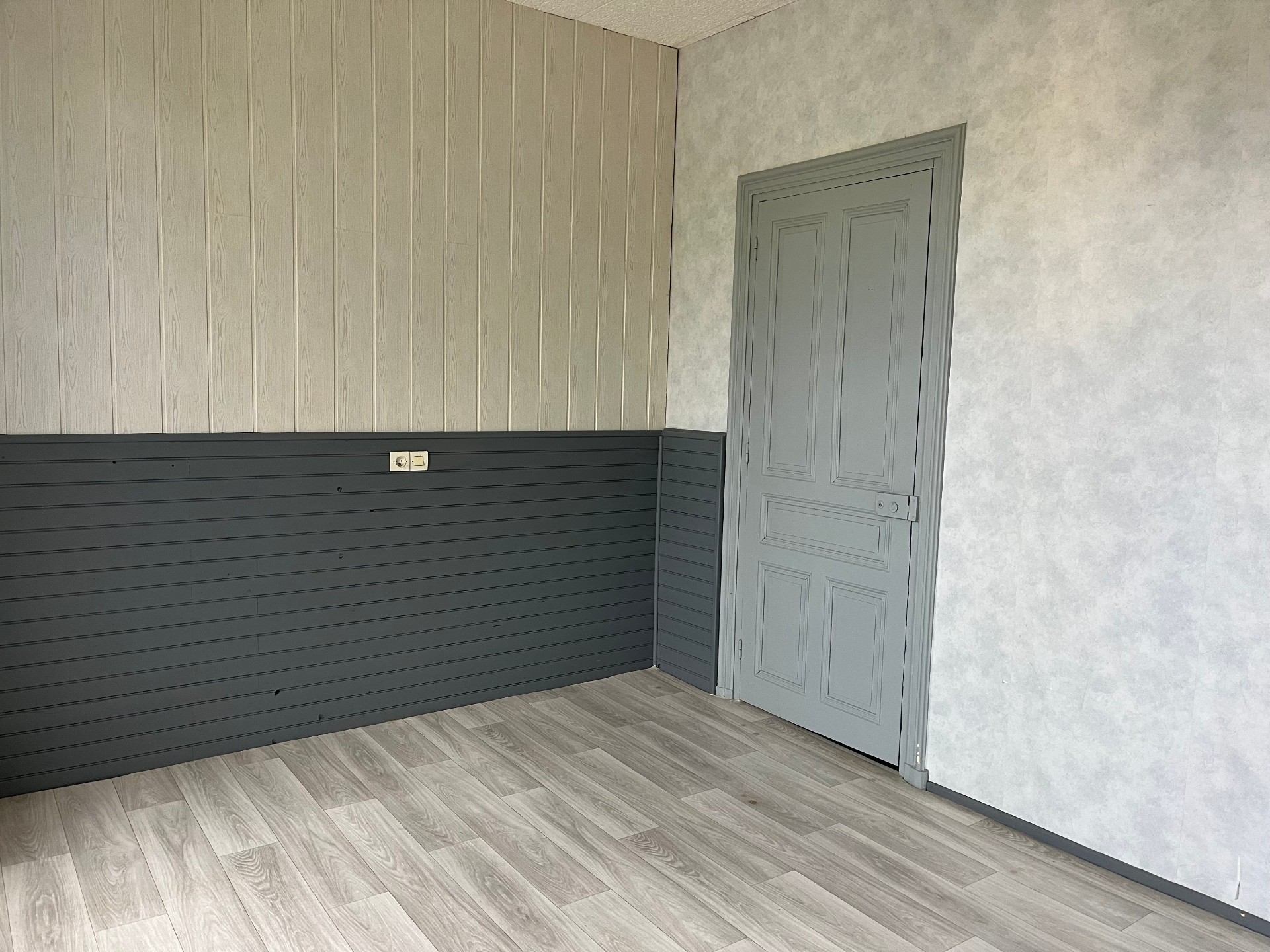 local_commercial St agreve — photo 10