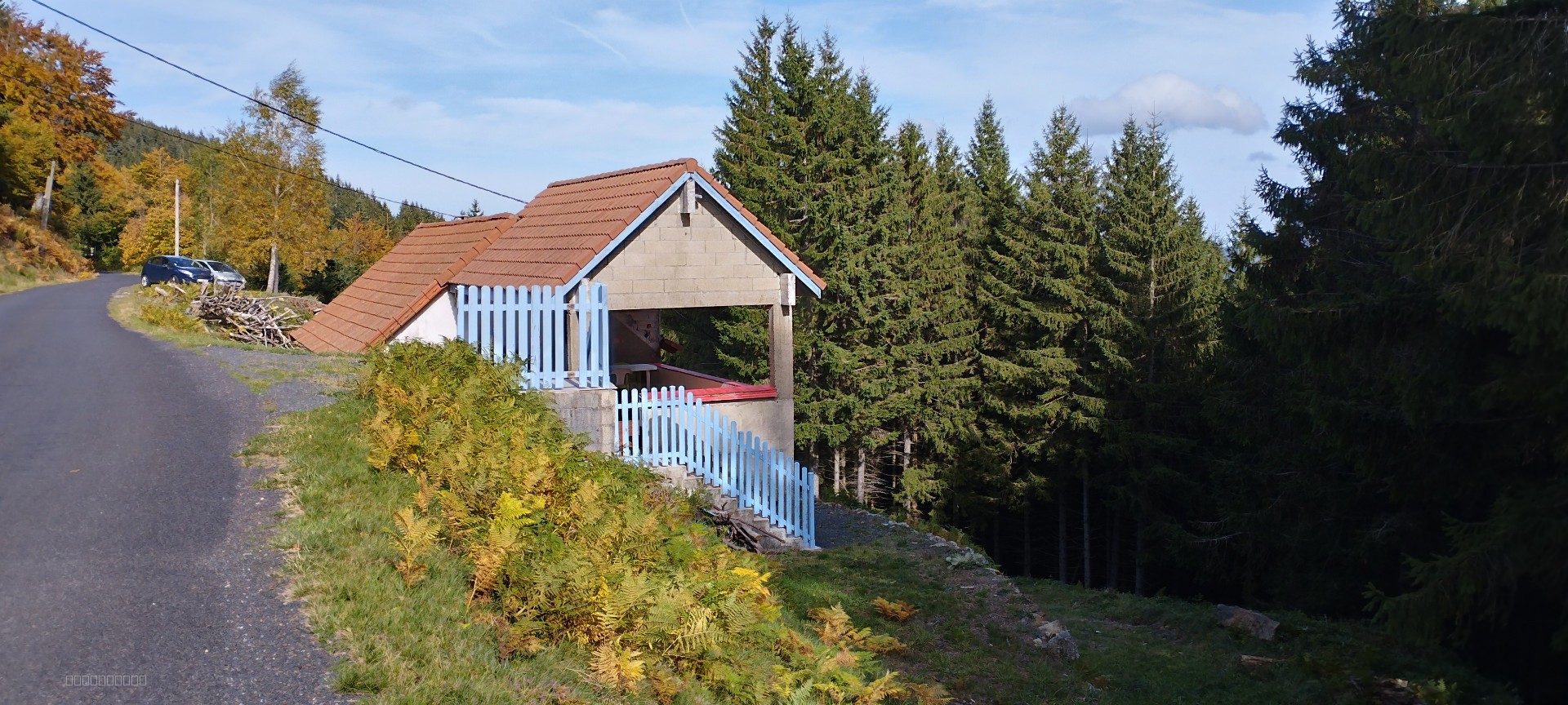 Maison isolée en pleine nature — photo 2