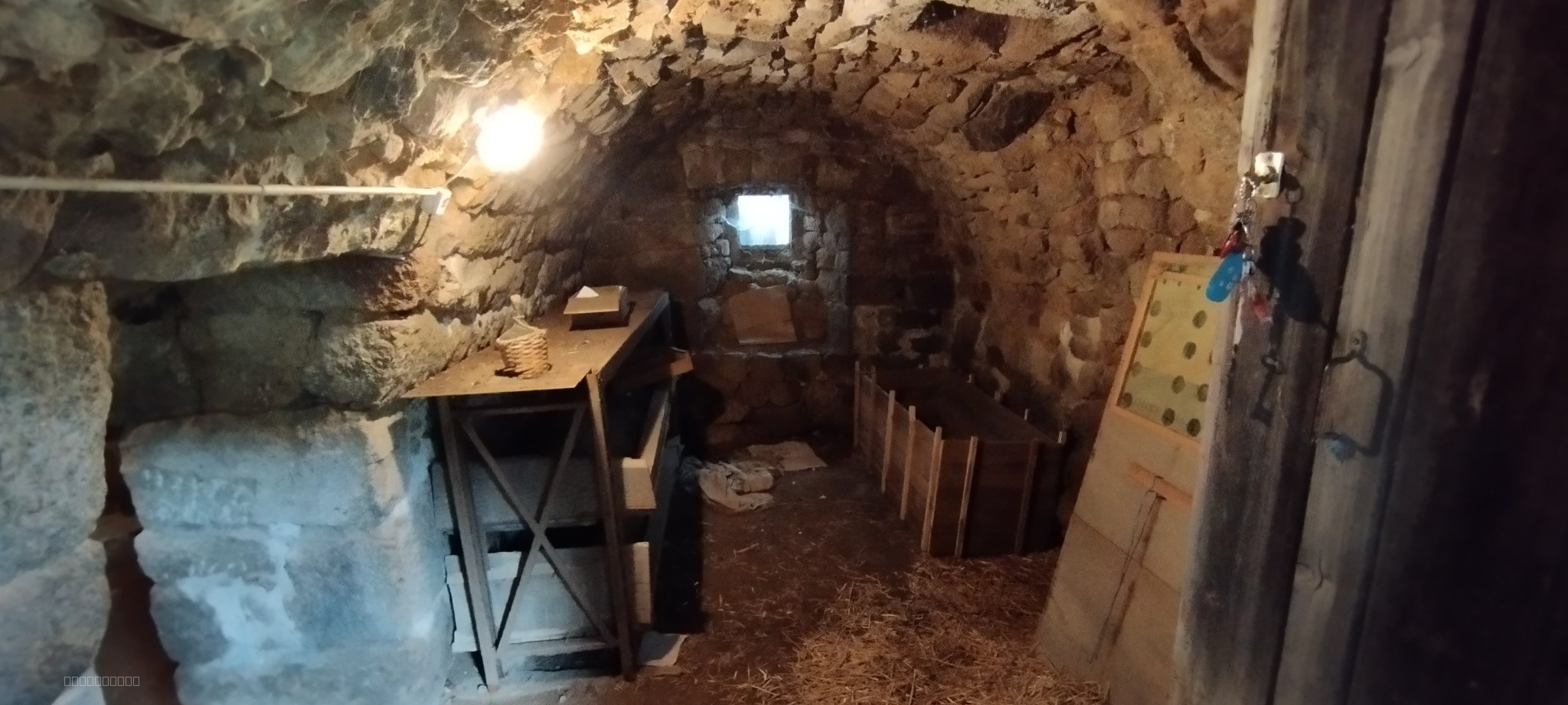 Maison pierres avec sous-sol complet sur 1 ha — photo 18