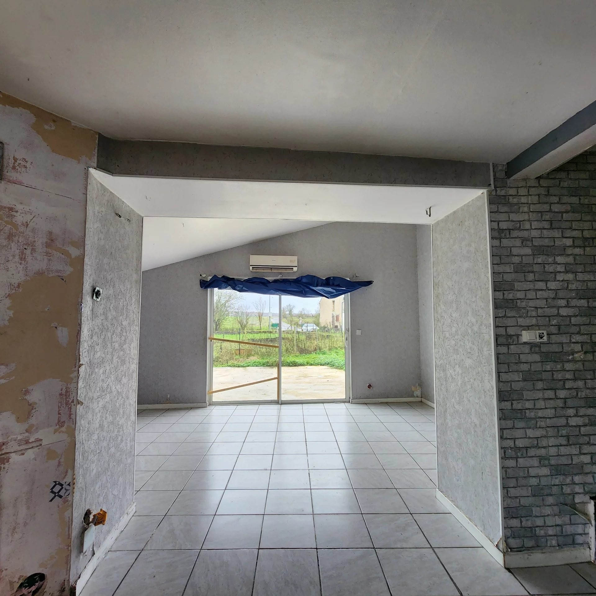 À 35' de la frontière Luxembourgeoise, sur la commune de PILLON. Maison individuelle,à rénover, de +/- 106m2 s — photo 8