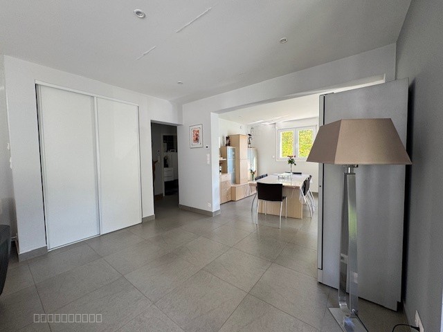 Maison F4 à JONZAC (17) sur 1200m2  Jardin+ Garage — photo 16