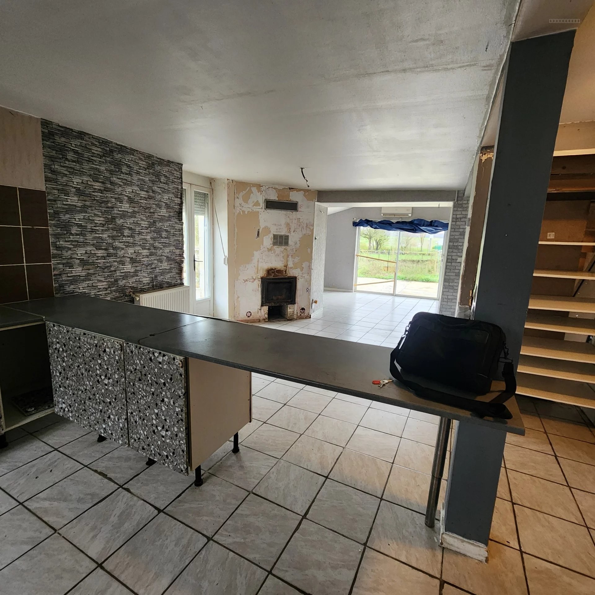 À 35' de la frontière Luxembourgeoise, sur la commune de PILLON. Maison individuelle,à rénover, de +/- 106m2 s — photo 3
