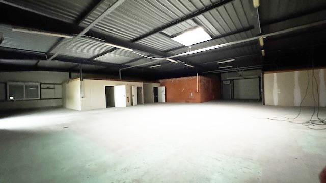 Hangar d'activité Pro. RETTEL 57 1221 m2, proche GD.LUXEMBOURG, REMICH, MONDORF LES BAINS — photo 18