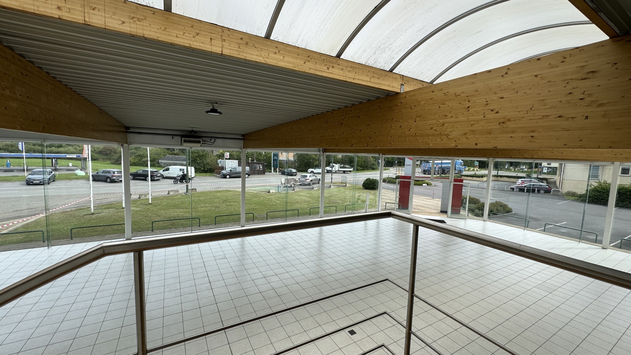 Locaux Garage automobile aux normes d'activité, 3 Frontières GD Luxembourg, France, Belgique — photo 8
