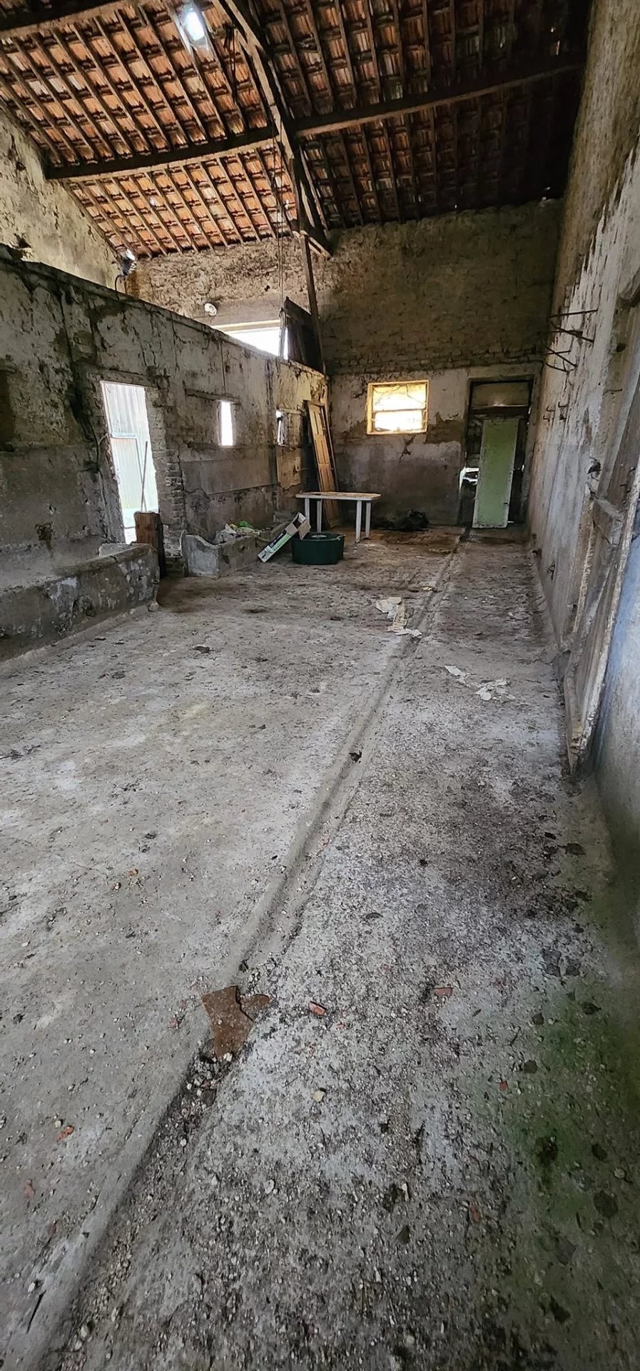Grange de 140m2 au sol + une maison — photo 6