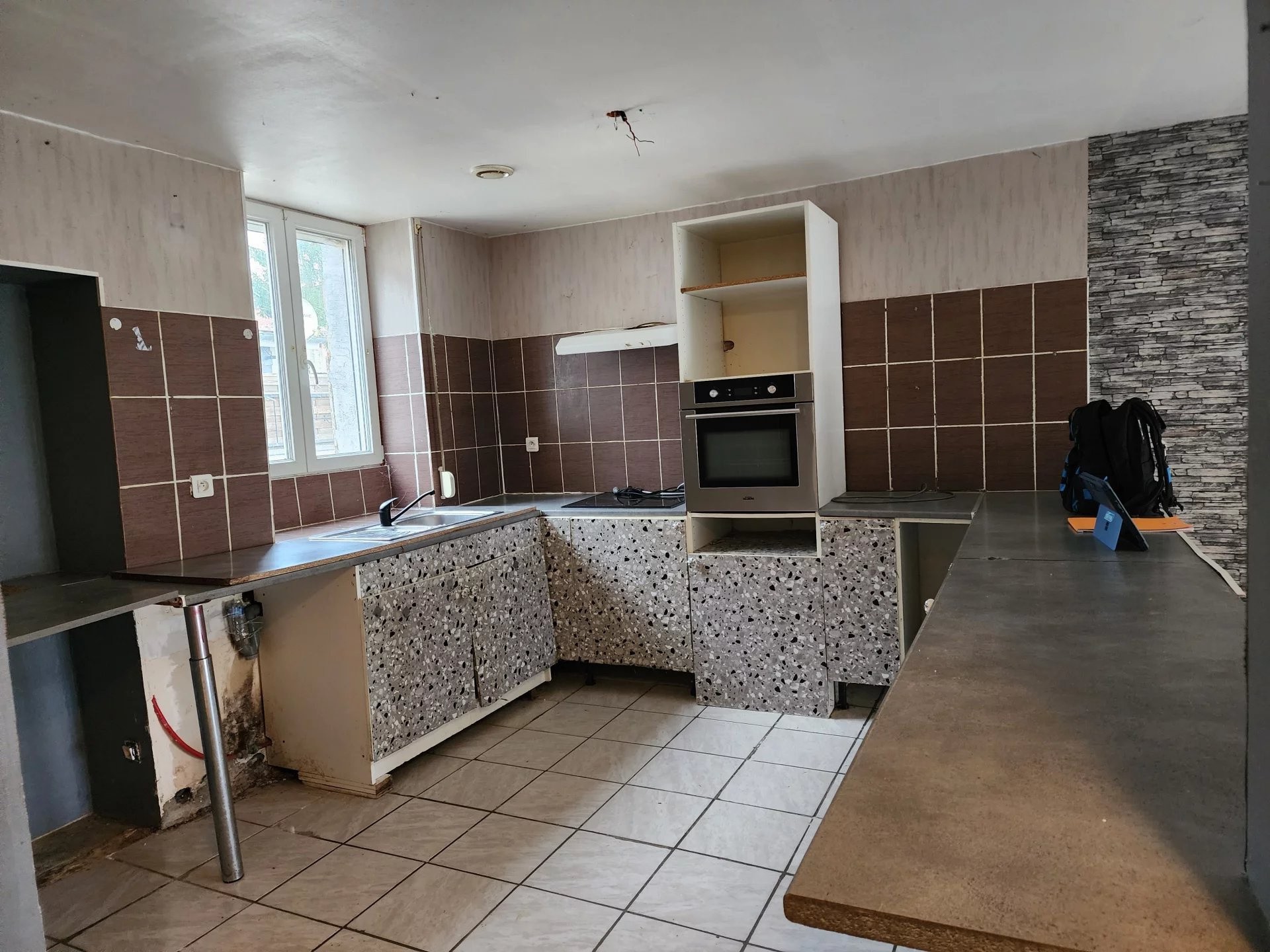 À 35' de la frontière Luxembourgeoise, sur la commune de PILLON. Maison individuelle,à rénover, de +/- 106m2 s — photo 2