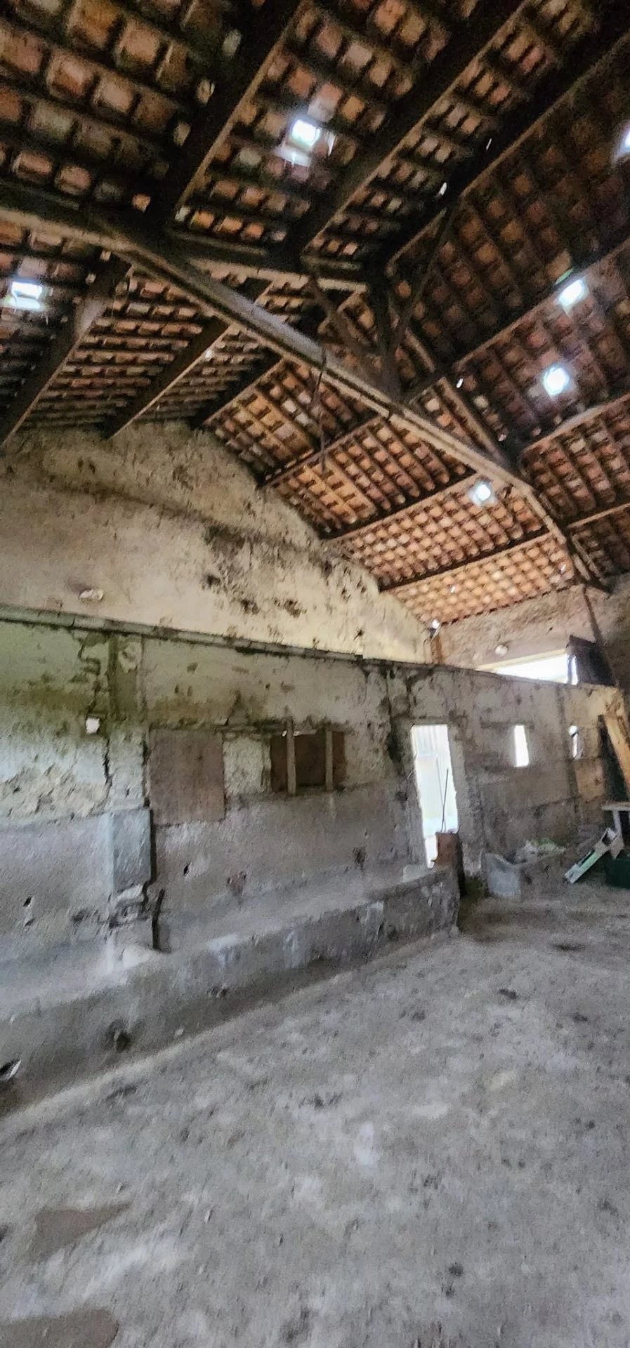 Grange de 140m2 au sol + une maison — photo 5