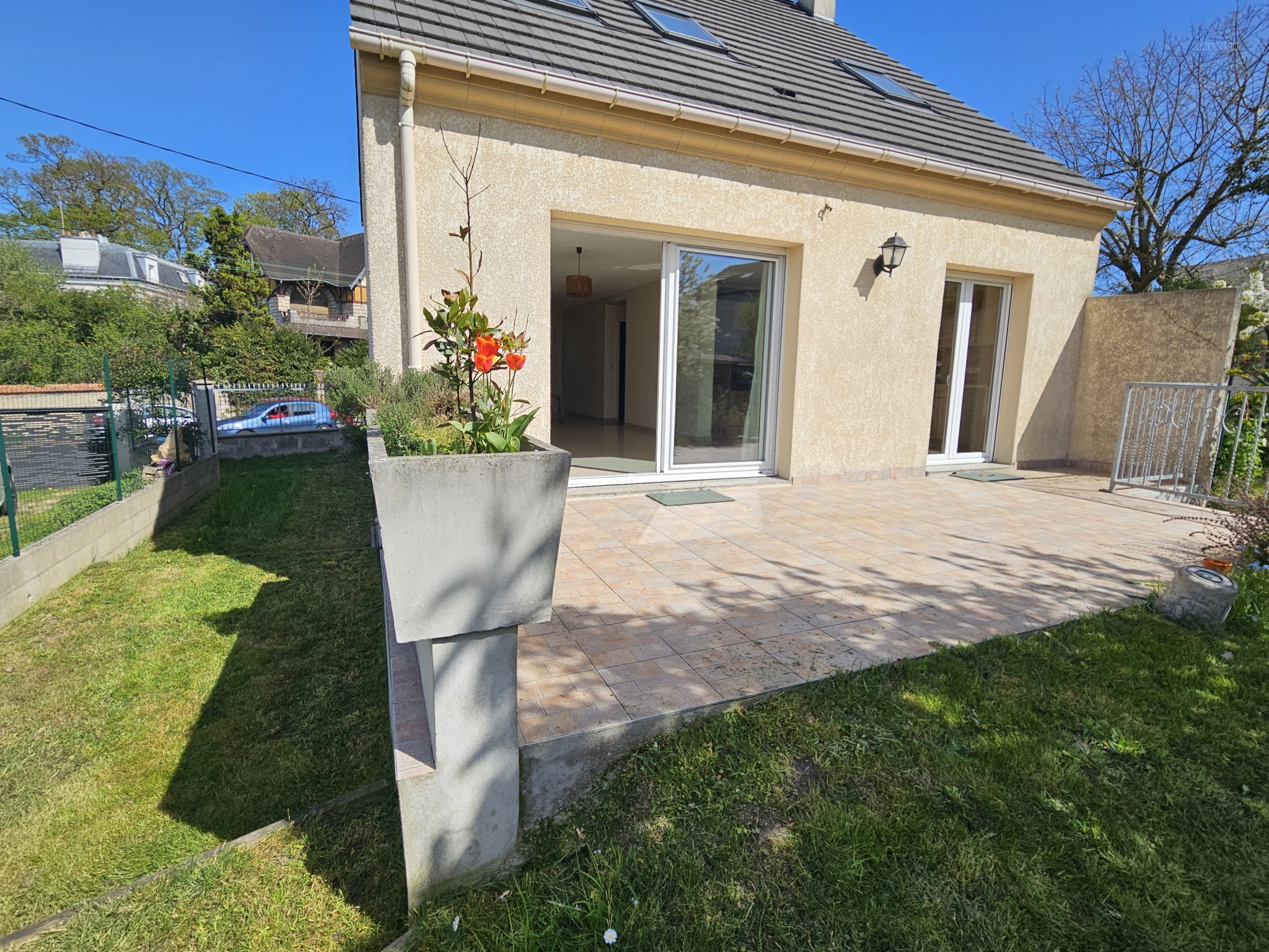 Livry-Gargan, belle maison 6 pièces de 116 m2 de 2008 — photo 3