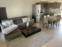 Livry-Gargan, immeuble avec local commercial de 204 m2 et 7 appartements — photo 17