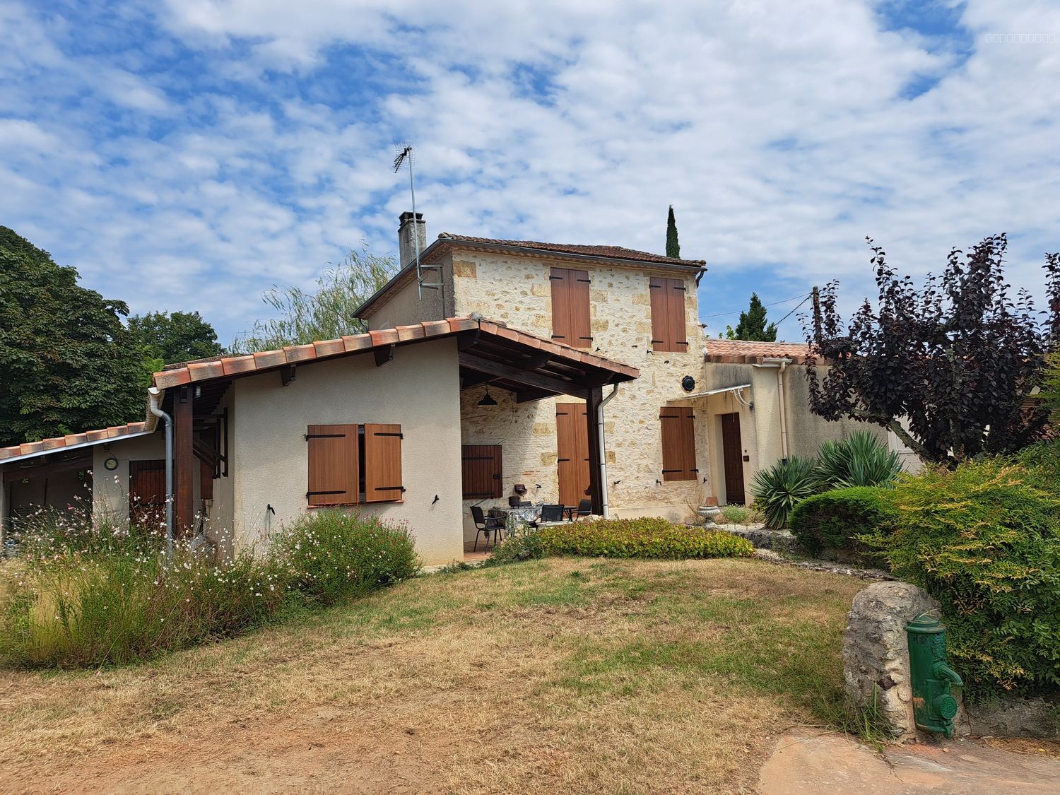 À vendre, charmante maison en pierre avec 7000 m2 de terrain - Réf 116 — photo 5