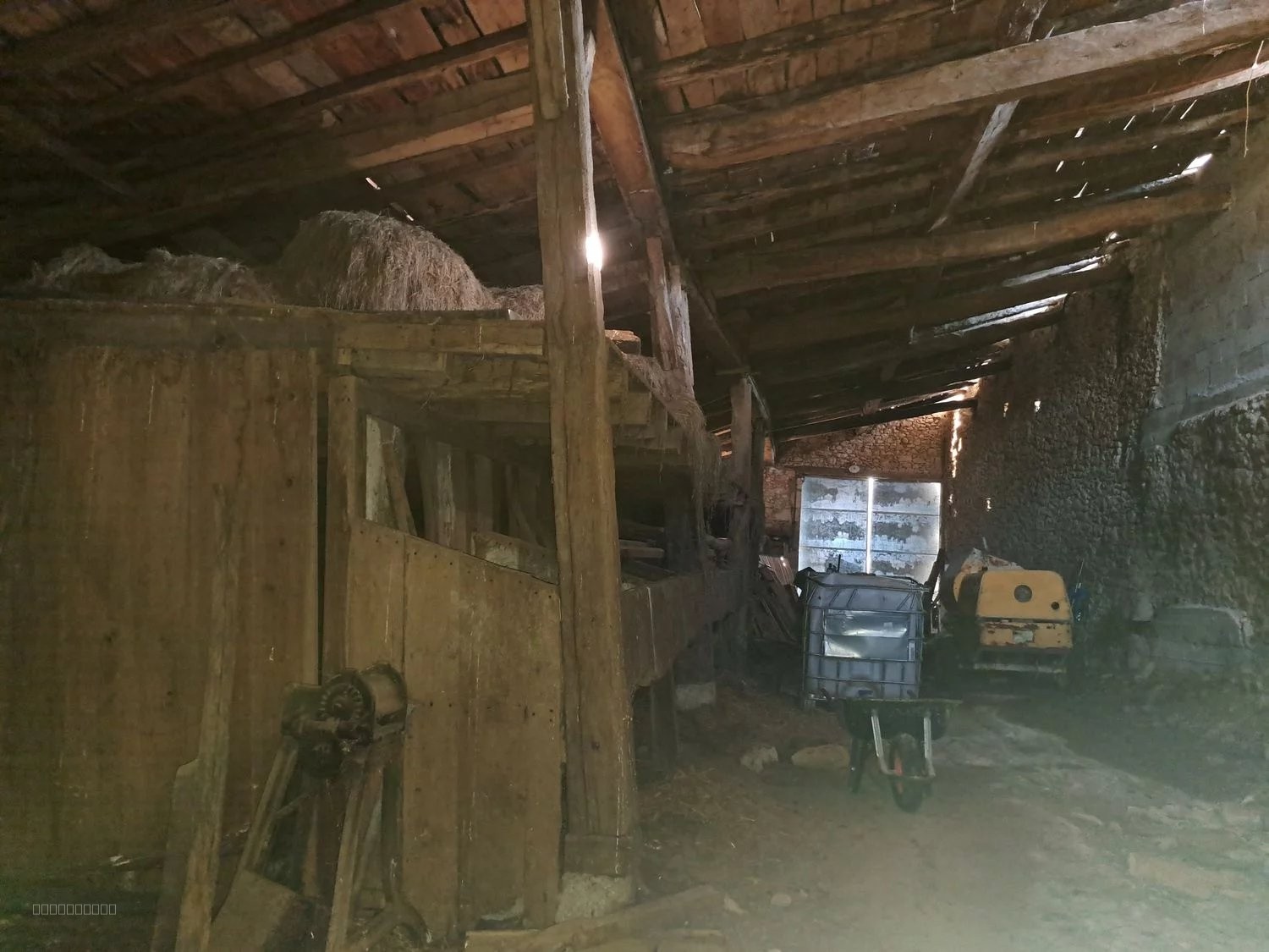 À Vendre : Charmante Propriété à rénover dans l'Entre-Deux-Mers - Réf 97 — photo 12