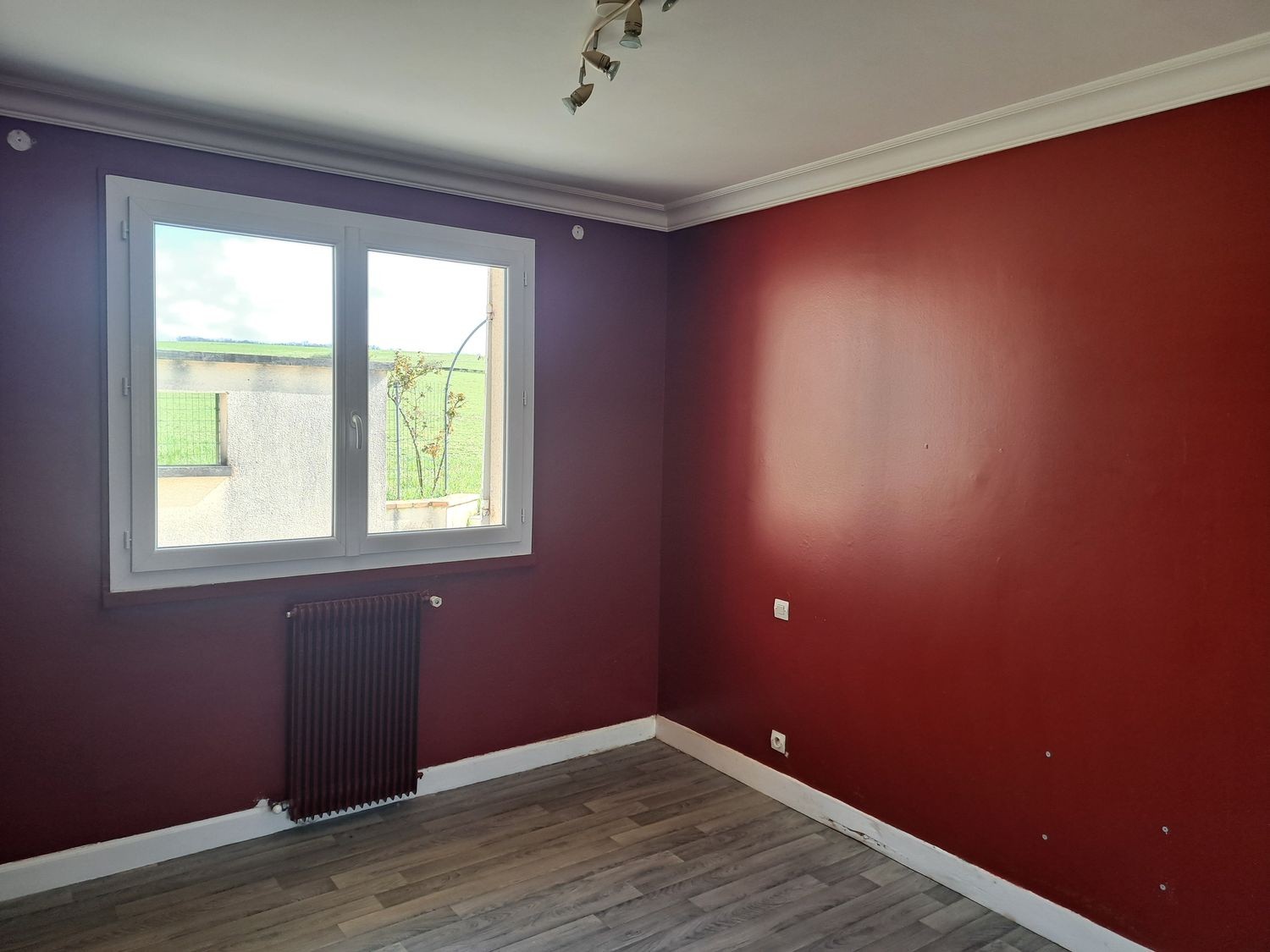 Ensemble immobilier sur 3000 m2 de terrain avec garages ! — photo 11