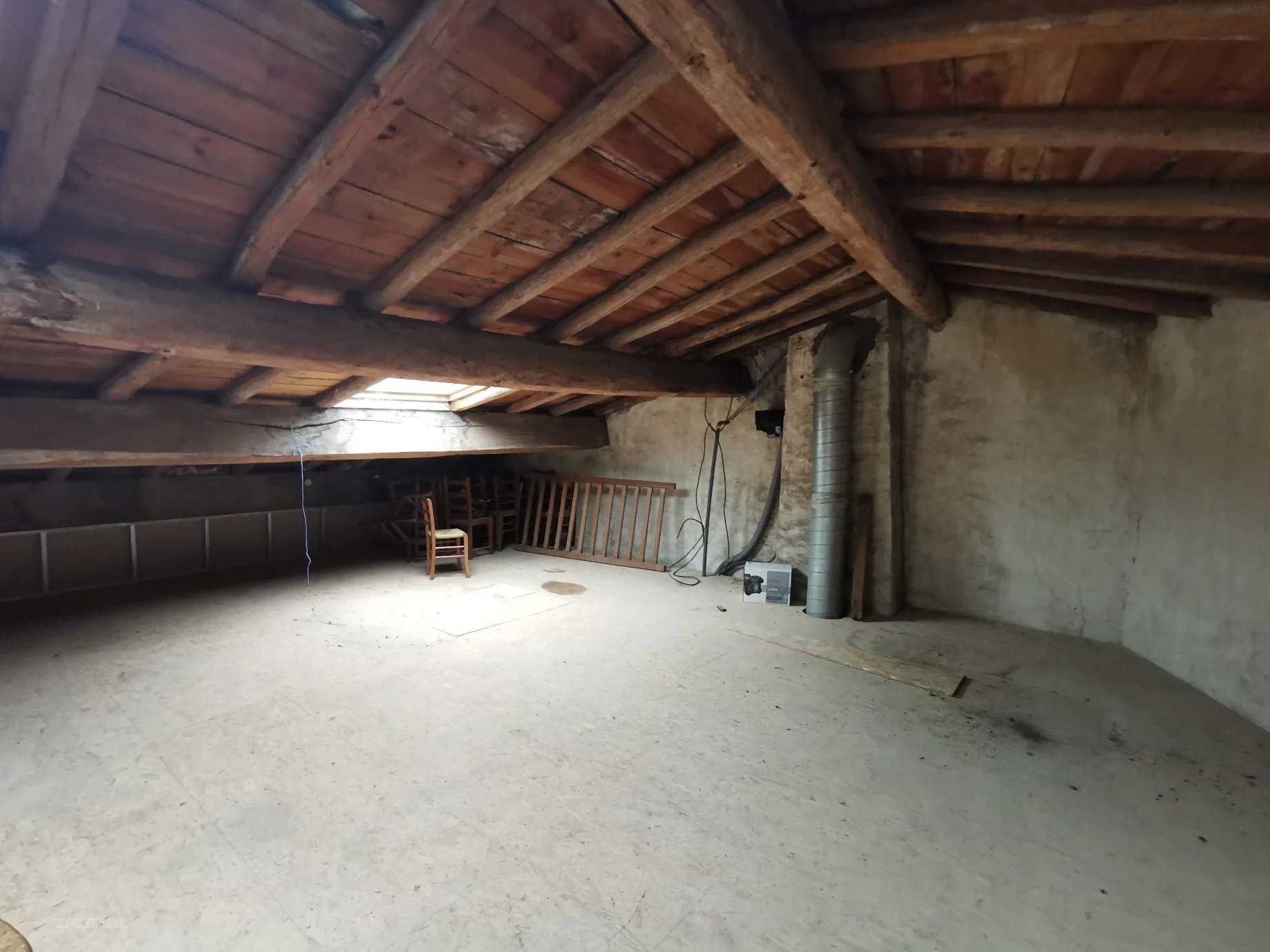 CENTRE DE SAINT MACAIRE - LOCAL PROFESSIONNEL AVEC HABITATION — photo 10
