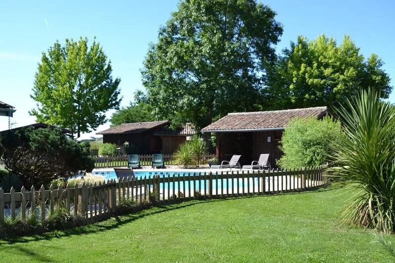 Propriété avec 3 gites sur 4.7 hectares - Réf 1124 — photo 2