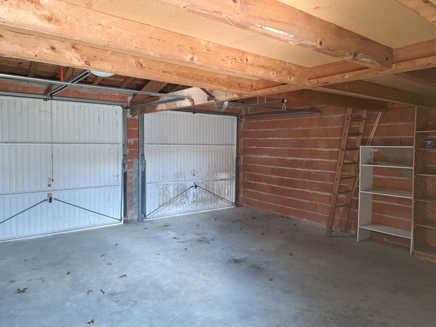 Ensemble immobilier sur 3000 m2 de terrain avec garages ! — photo 14