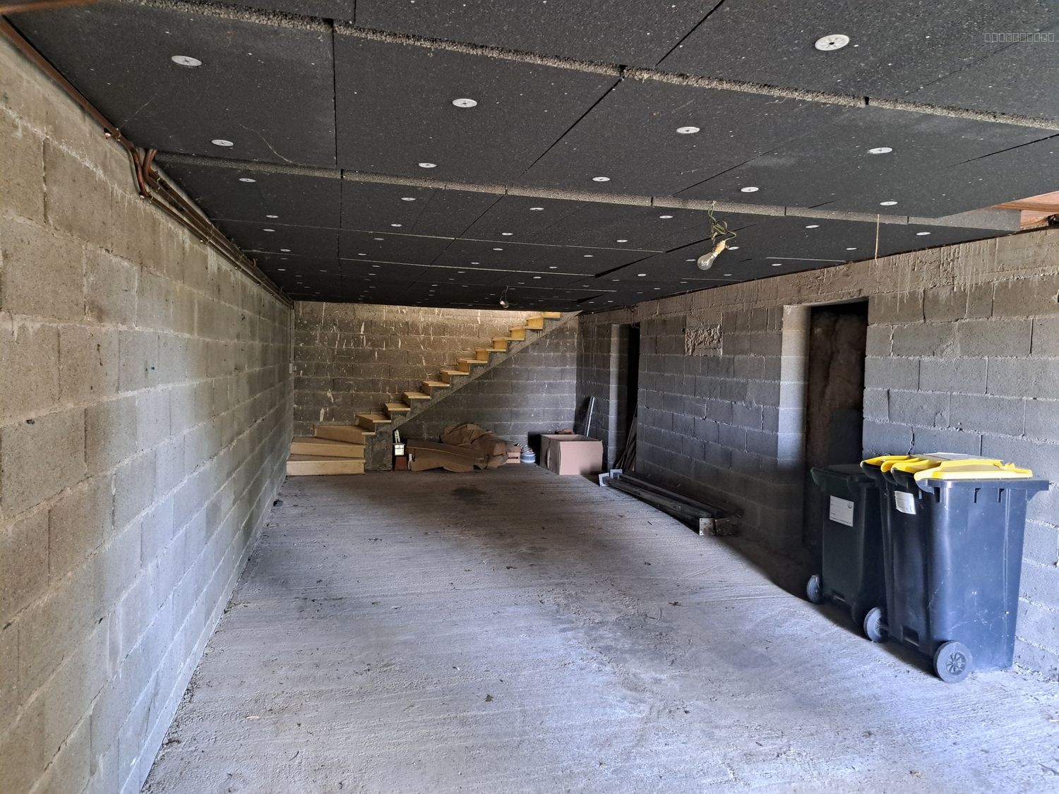 Ensemble immobilier sur 3000 m2 de terrain avec garages ! — photo 7