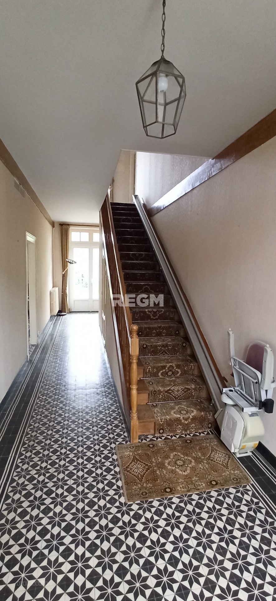 MAISON 228 m2 — photo 2