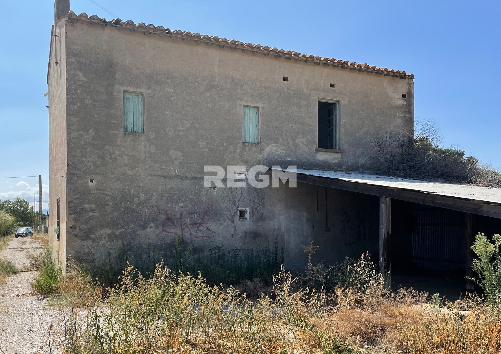 Mas ancien à rénover de caractère en vente à Saint-Estève 66240 — photo 10