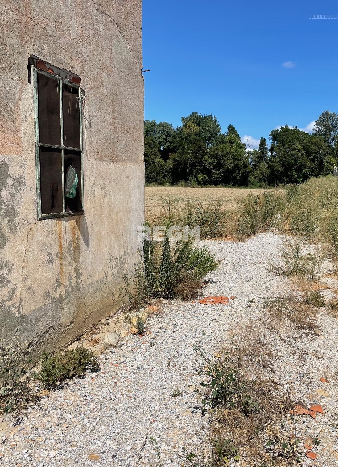 Mas ancien à rénover de caractère en vente à Saint-Estève 66240 — photo 5