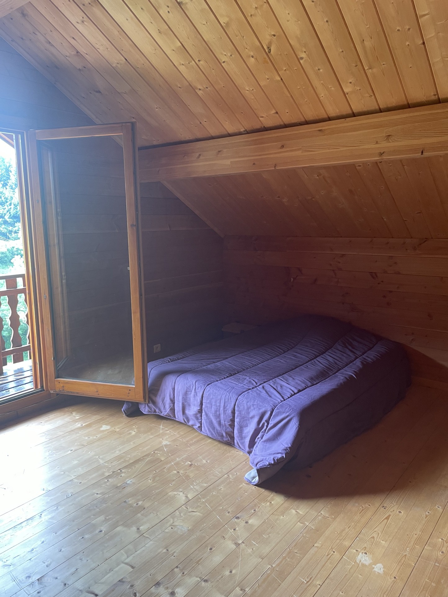 Chalet typique à la Loge des Gardes, station de ski l'hiver et parc de loisirs l'été — photo 14