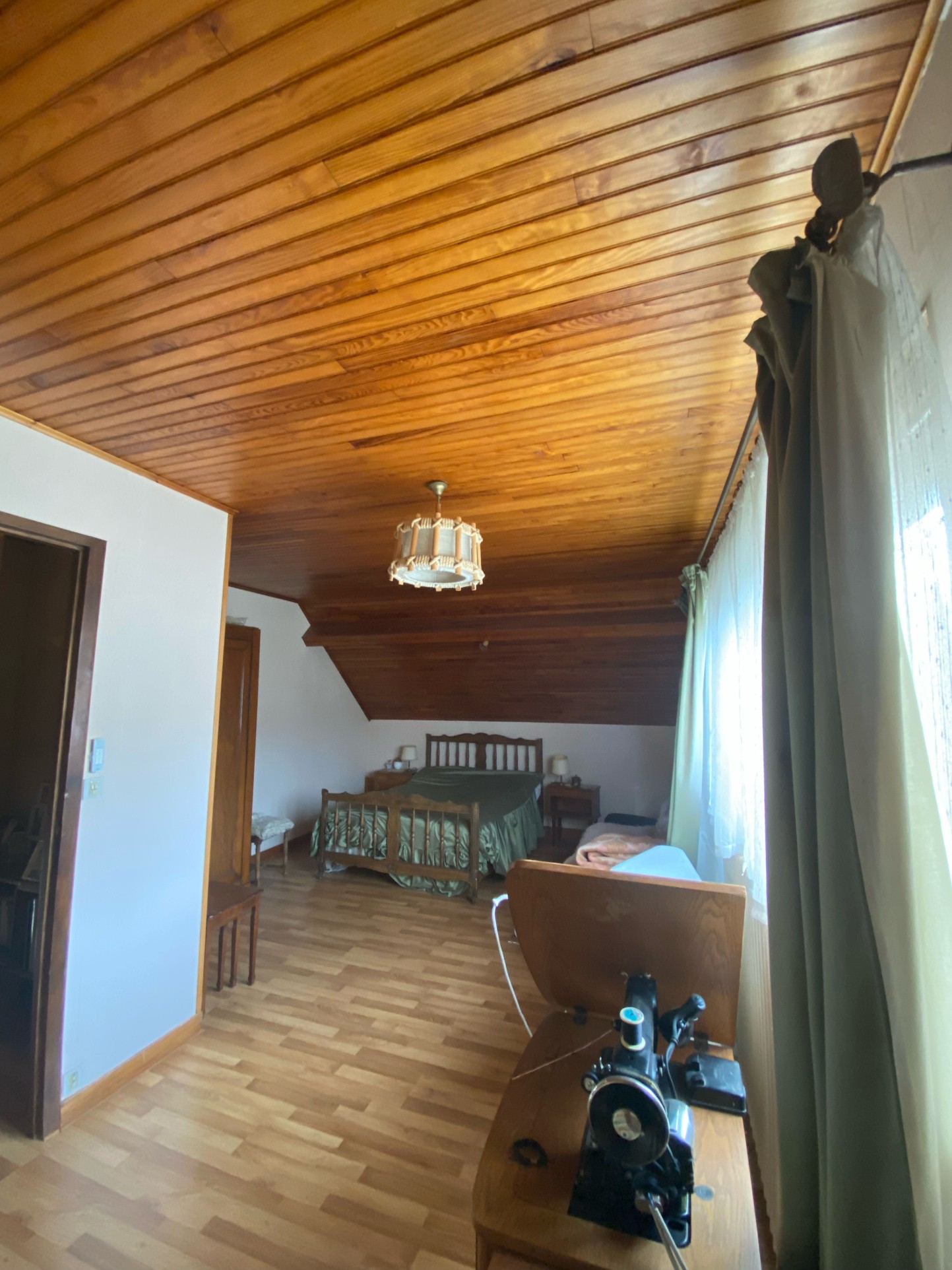 Maison située à Saint Just dans un quartier calme. — photo 8