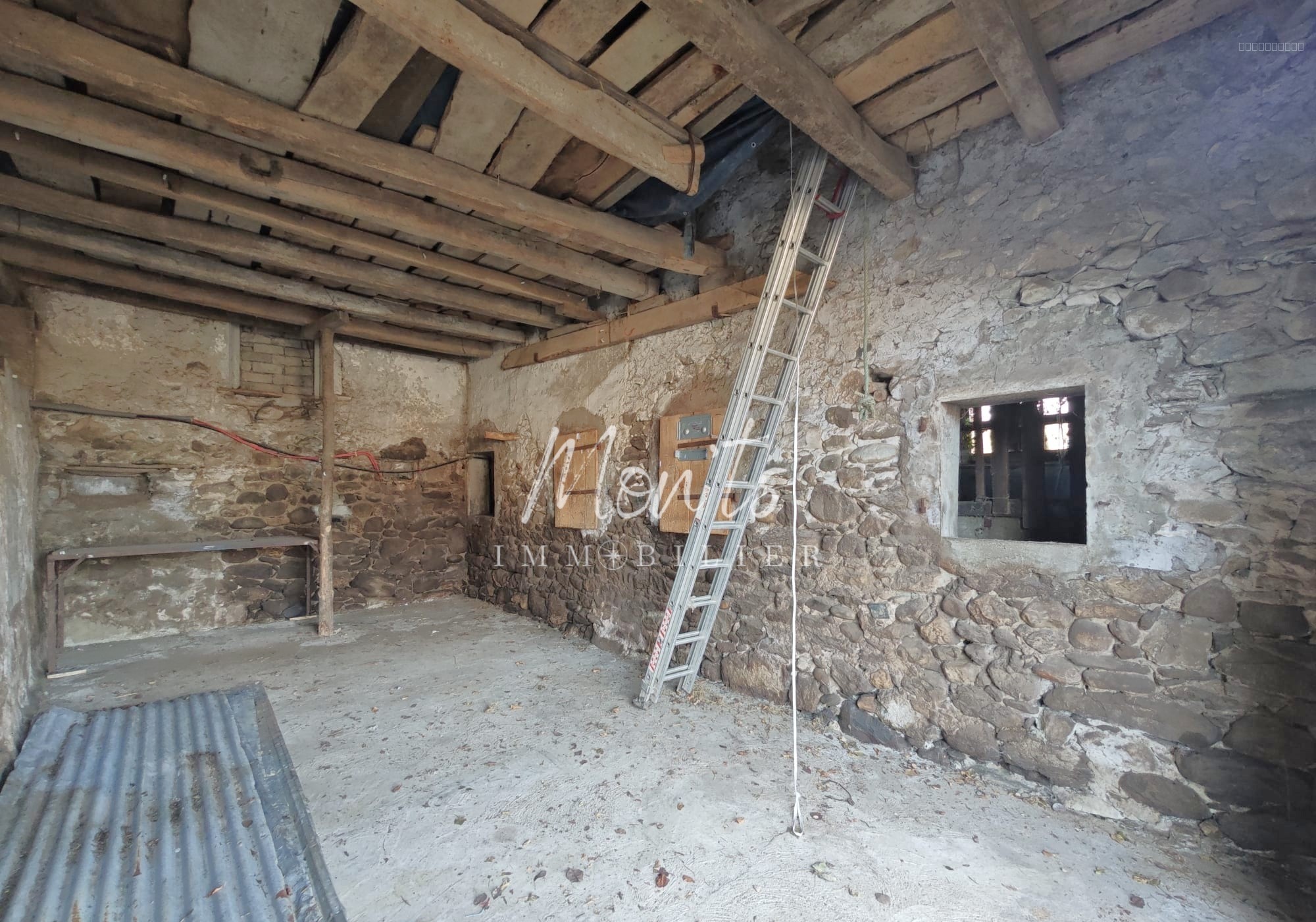 Grange à fort potentiel à réhabiliter   Vulbens — photo 3