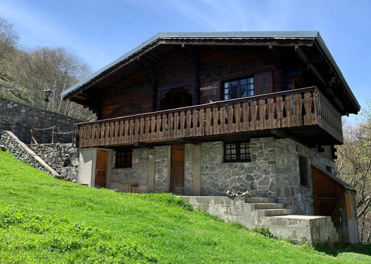 Saint Lary Pistes - Le 'Chalets des Ours' - T6 aménagé pour 8 à 10 personnes — photo 2