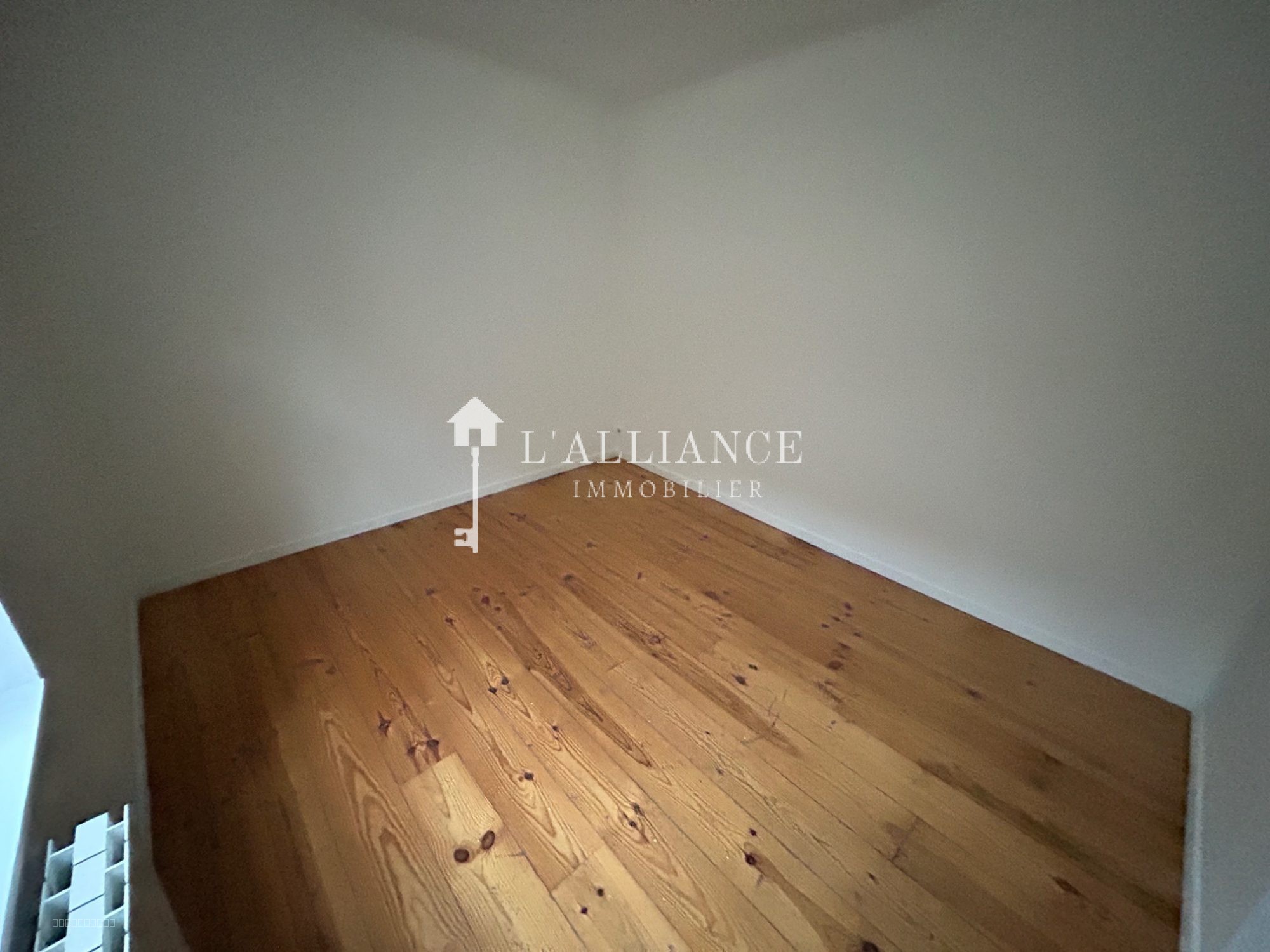 Appartement - T2 rénové — photo 4
