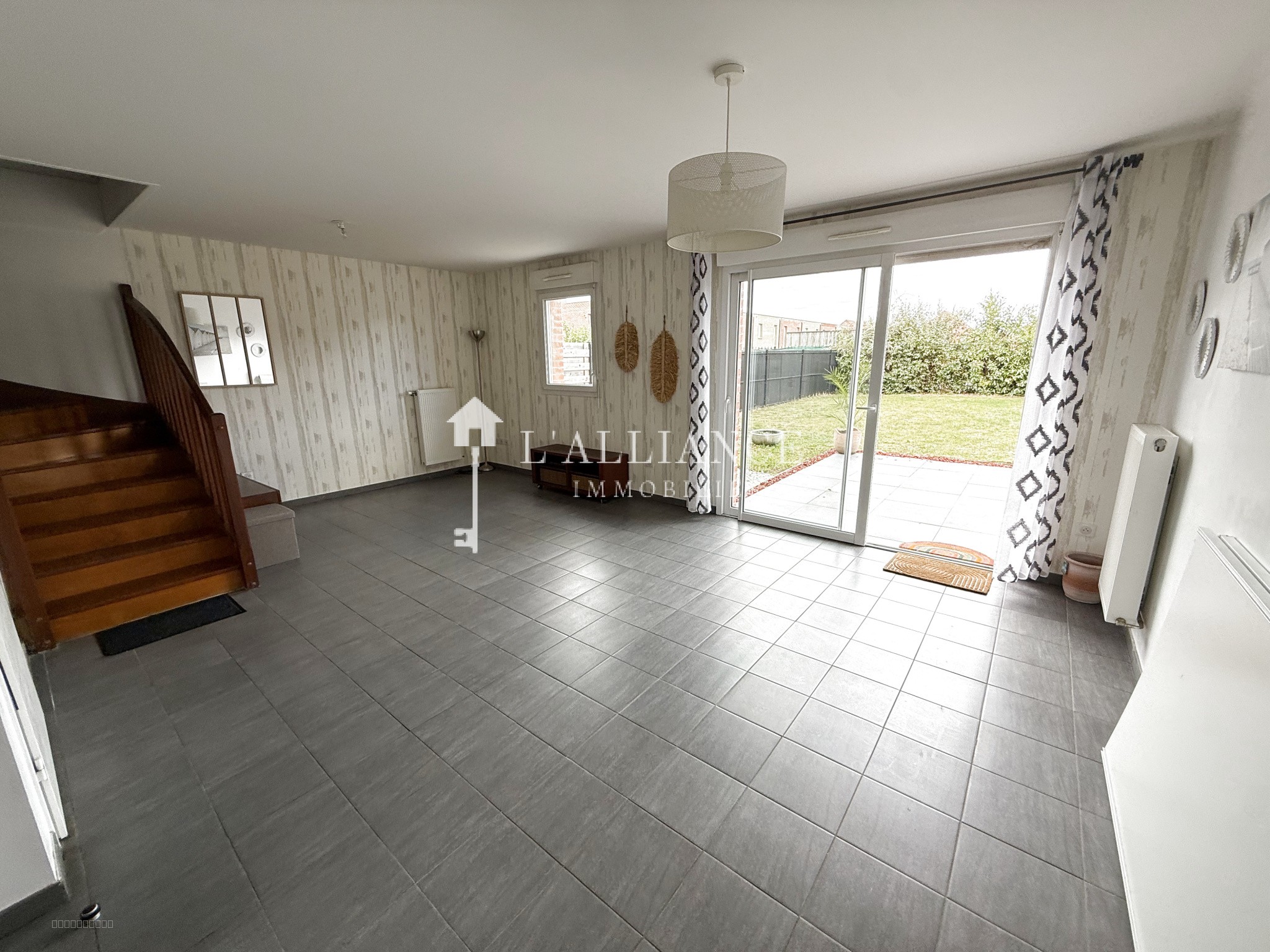 Maison semi individuelle - grand terrain — photo 4
