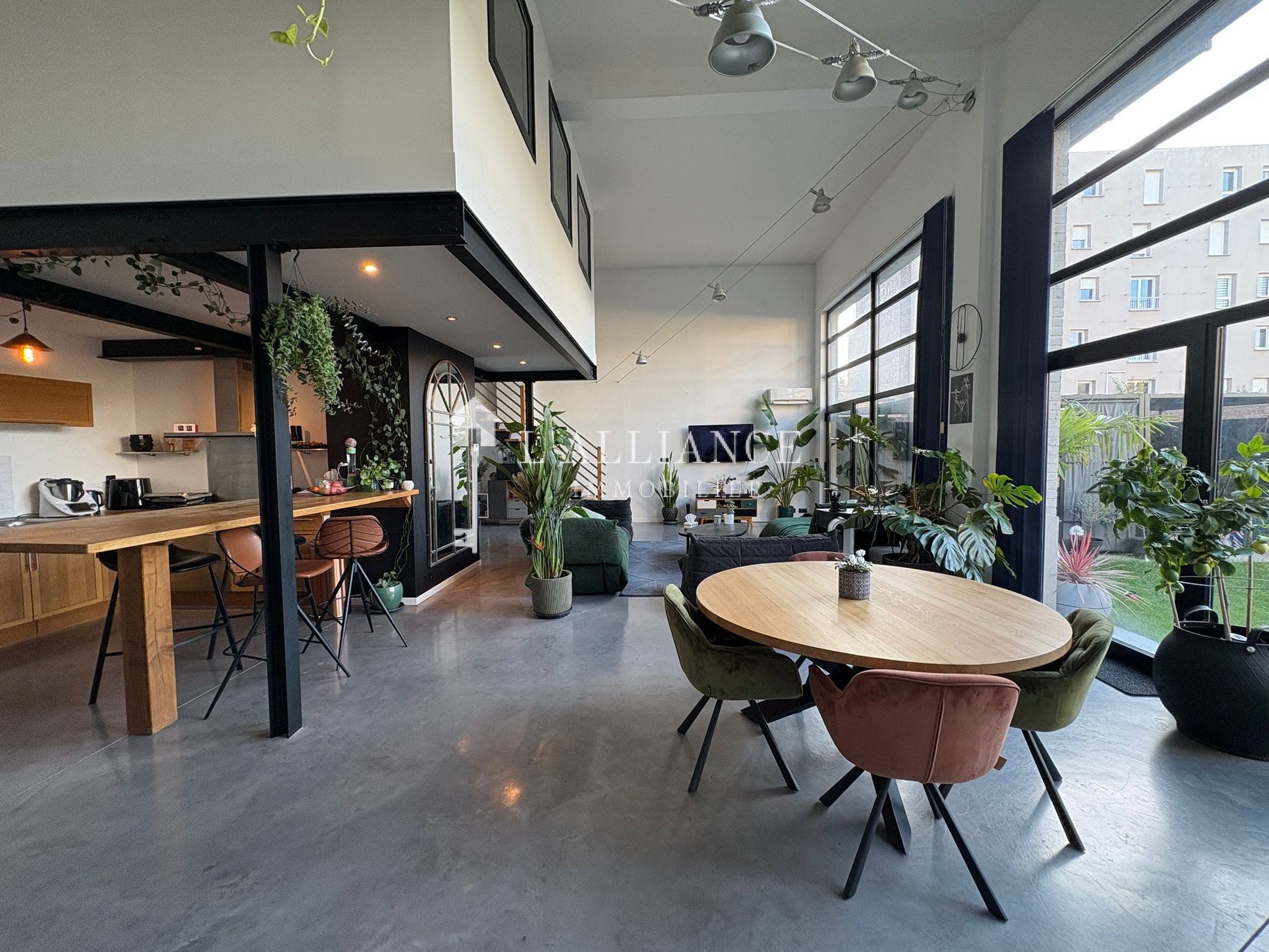 Loft d'exception niché au coeur de Croix — photo 3